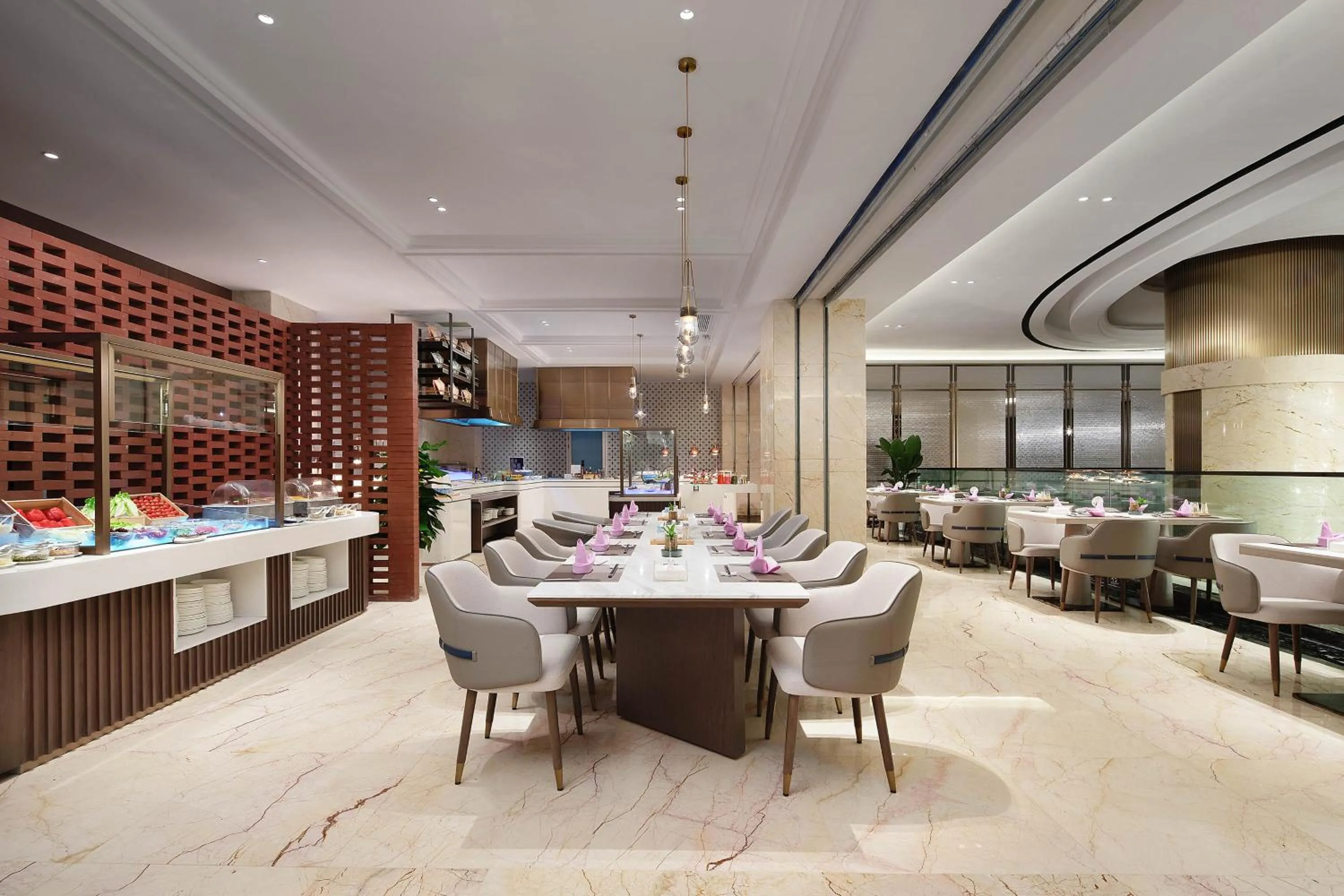 Restaurant/places to eat in Crowne Plaza Dujiangyan by IHG