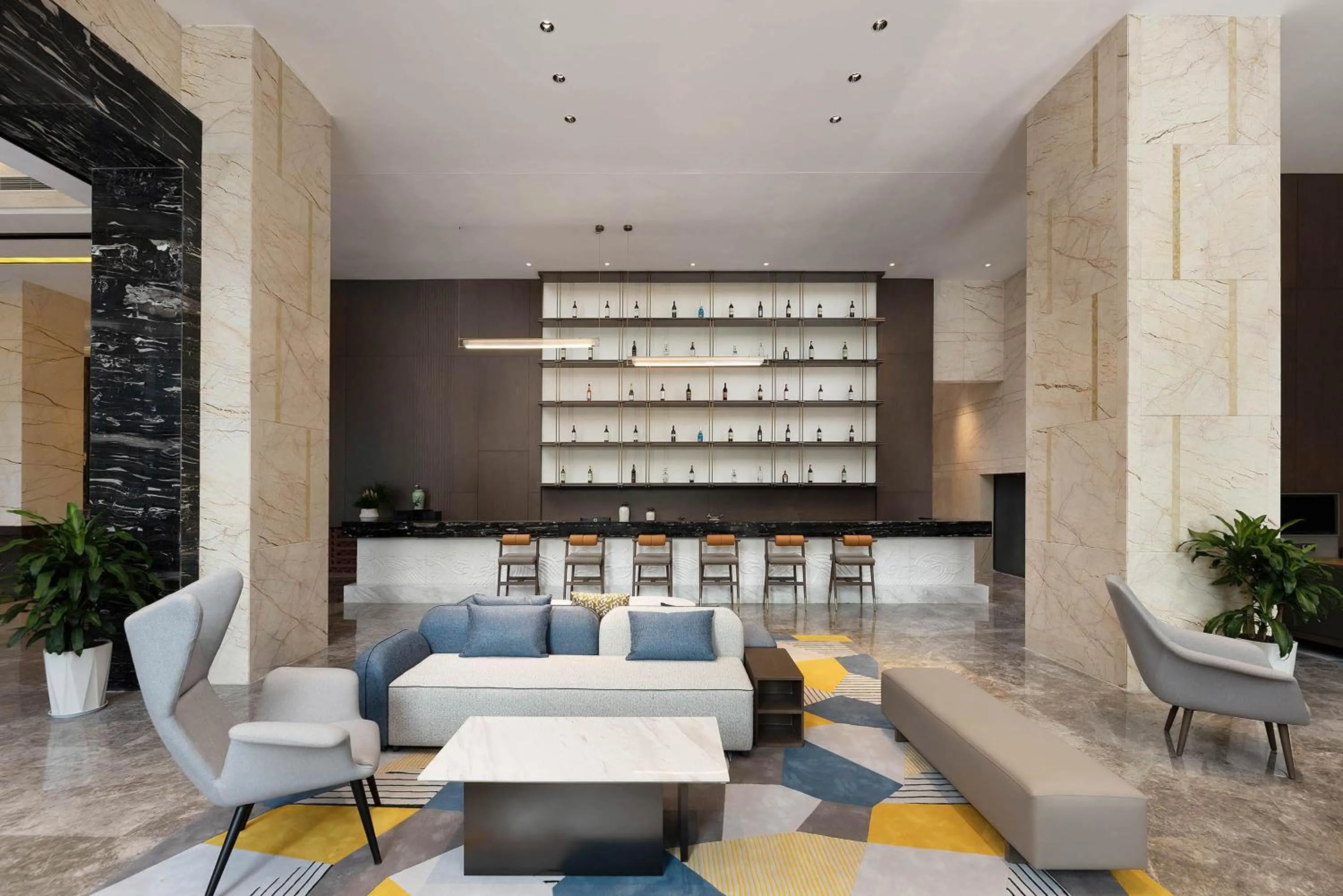 Lobby or reception in Crowne Plaza Dujiangyan by IHG