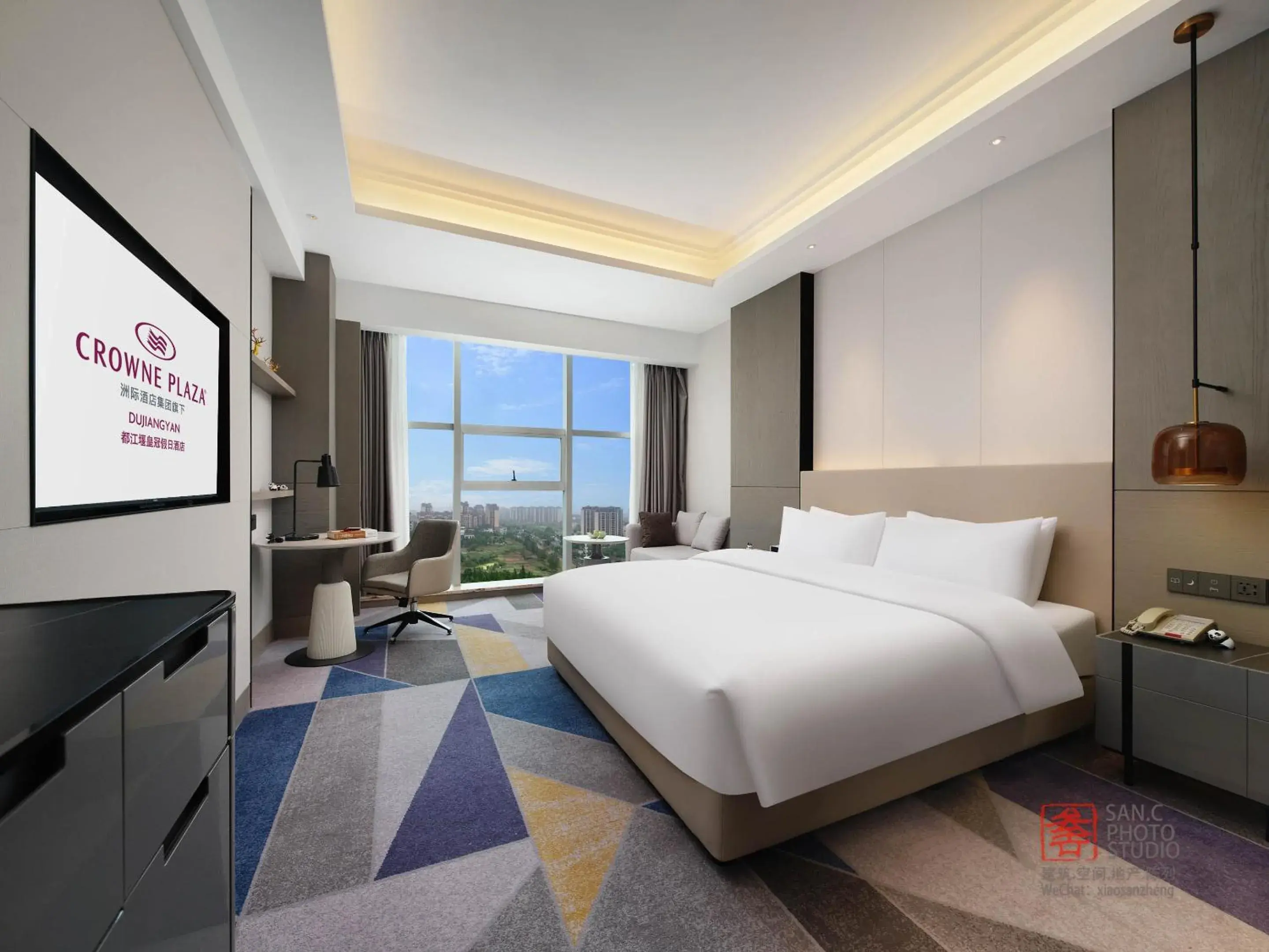 Standard Room in Crowne Plaza Dujiangyan by IHG Standard Room in Crowne Plaza Dujiangyan by IHG