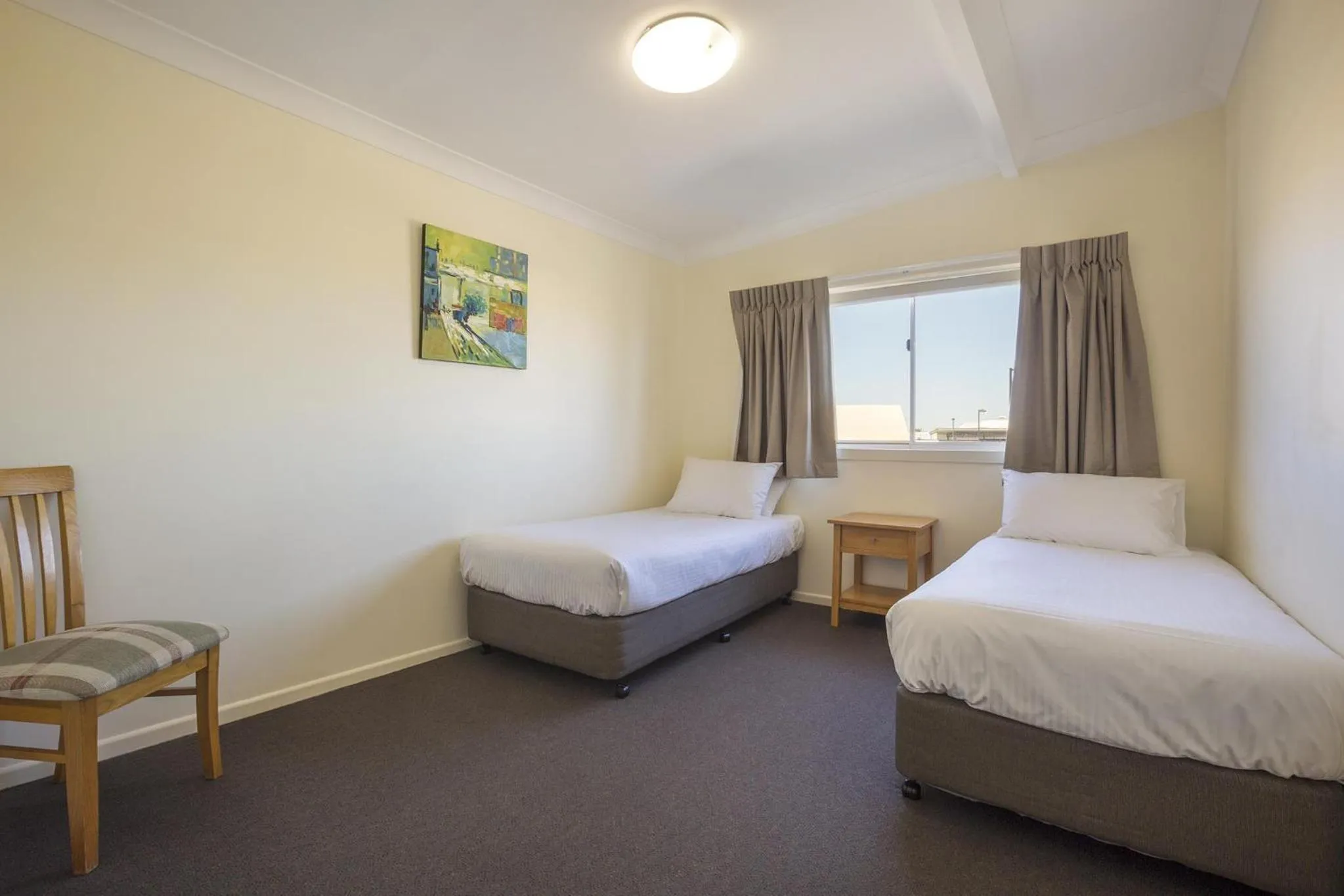 Bedroom, Bed in Nightcap at Golden Beach Tavern