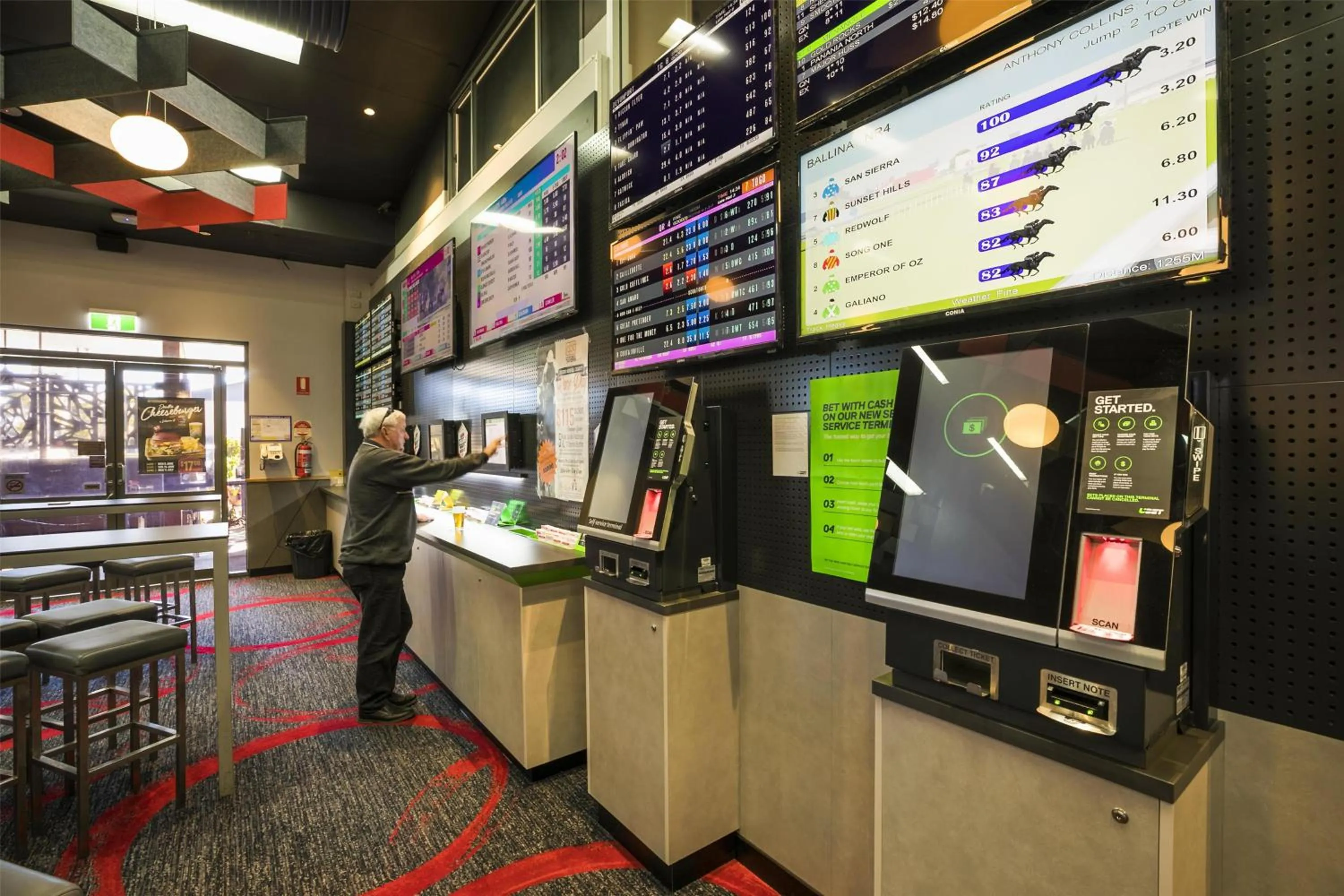 Lounge or bar in Nightcap at Golden Beach Tavern