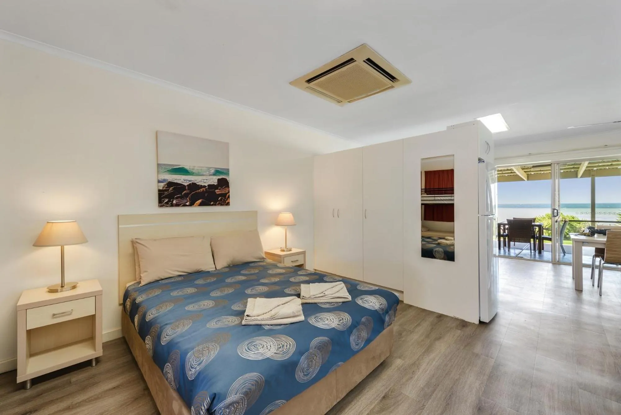Bedroom, Bed in Discovery Parks - Streaky Bay Foreshore