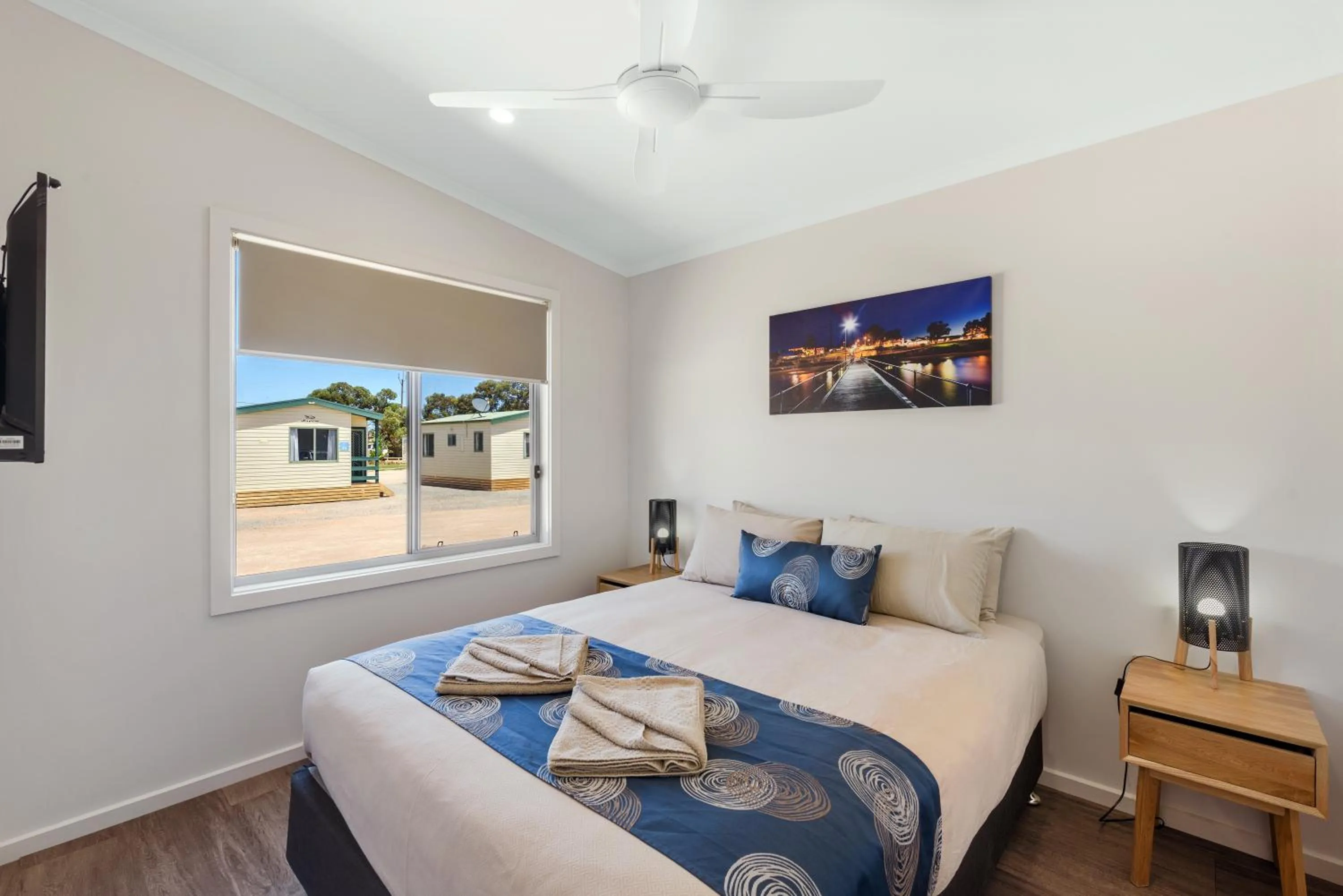 Bedroom, Bed in Discovery Parks - Streaky Bay Foreshore