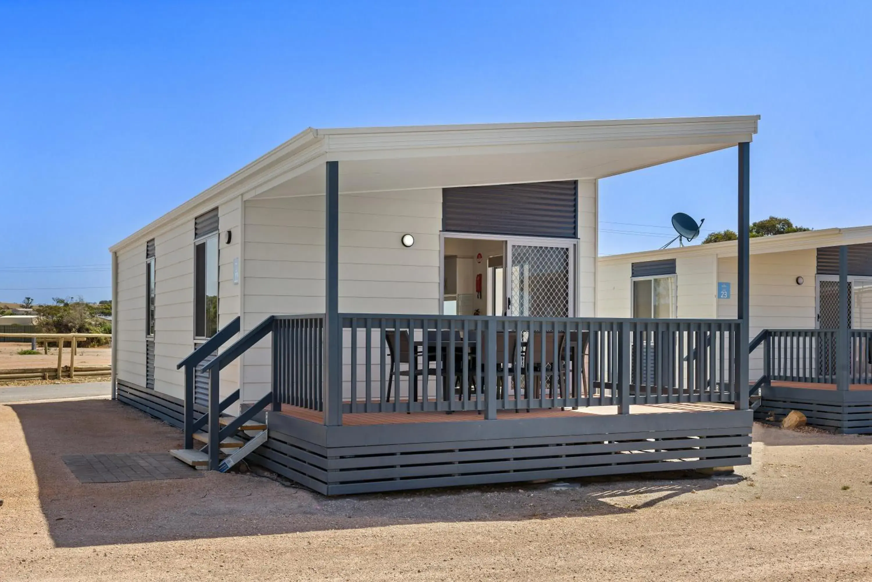 Deluxe 2 Bedroom Cabin - Sleeps 5 in Discovery Parks - Streaky Bay Foreshore Deluxe 2 Bedroom Cabin - Sleeps 5 in Discovery Parks - Streaky Bay Foreshore