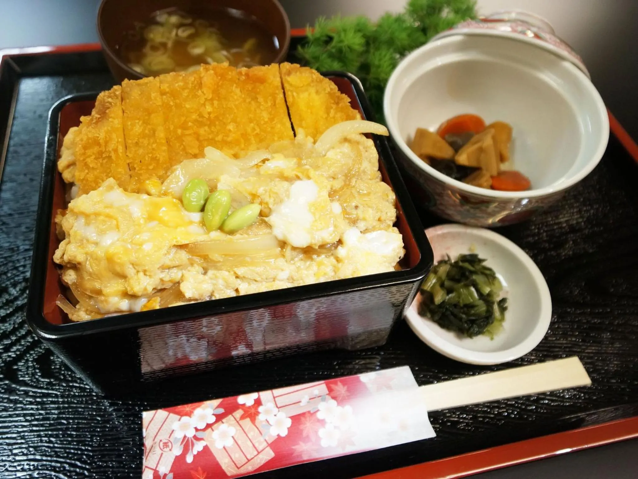 Restaurant/places to eat in Hotel Areaone Hiroshima Wing