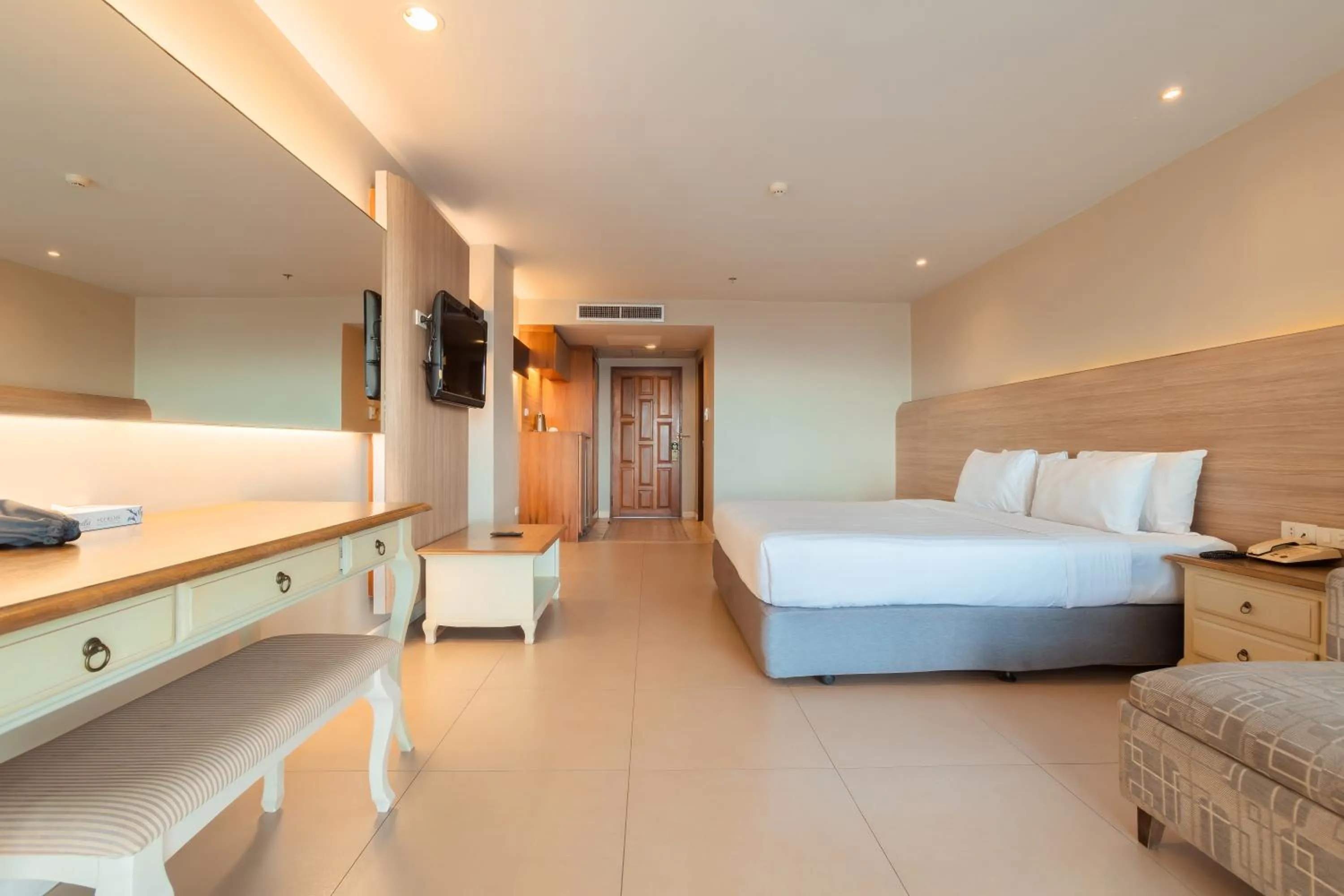 Bed in Sandy Spring Hotel