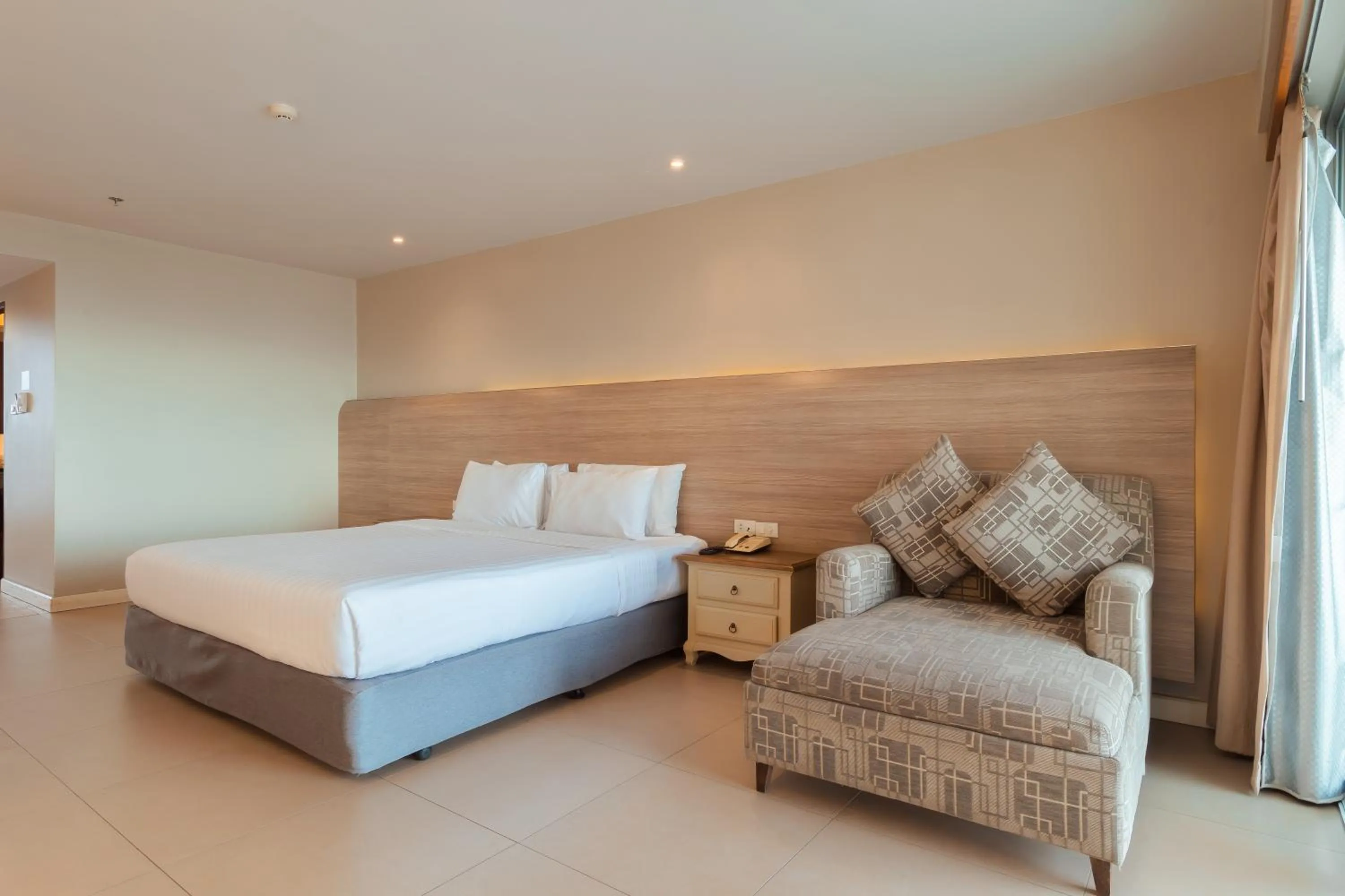 Bed in Sandy Spring Hotel