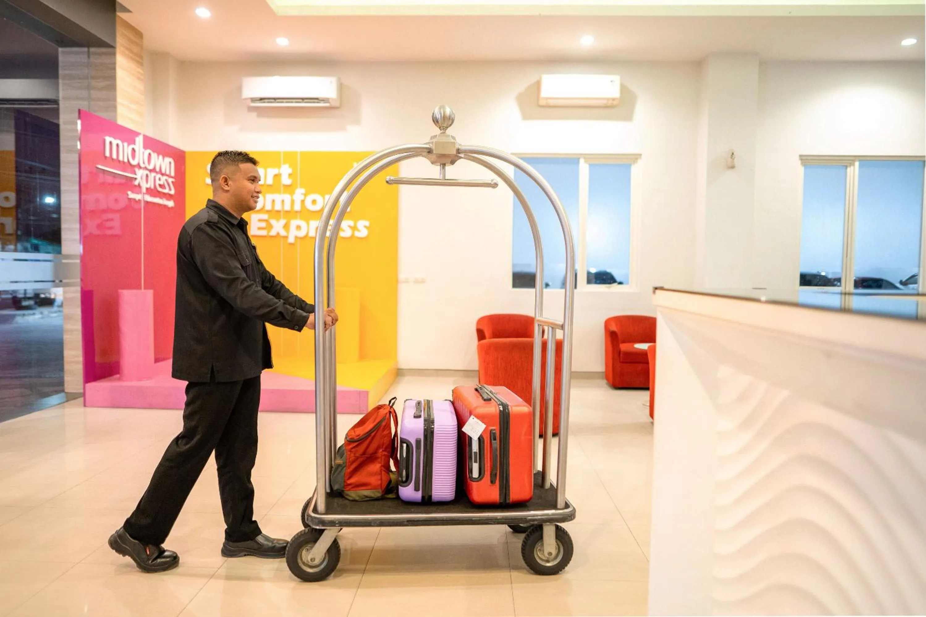 Lobby or reception in Midtown Xpress Sampit - Kalimantan Tengah