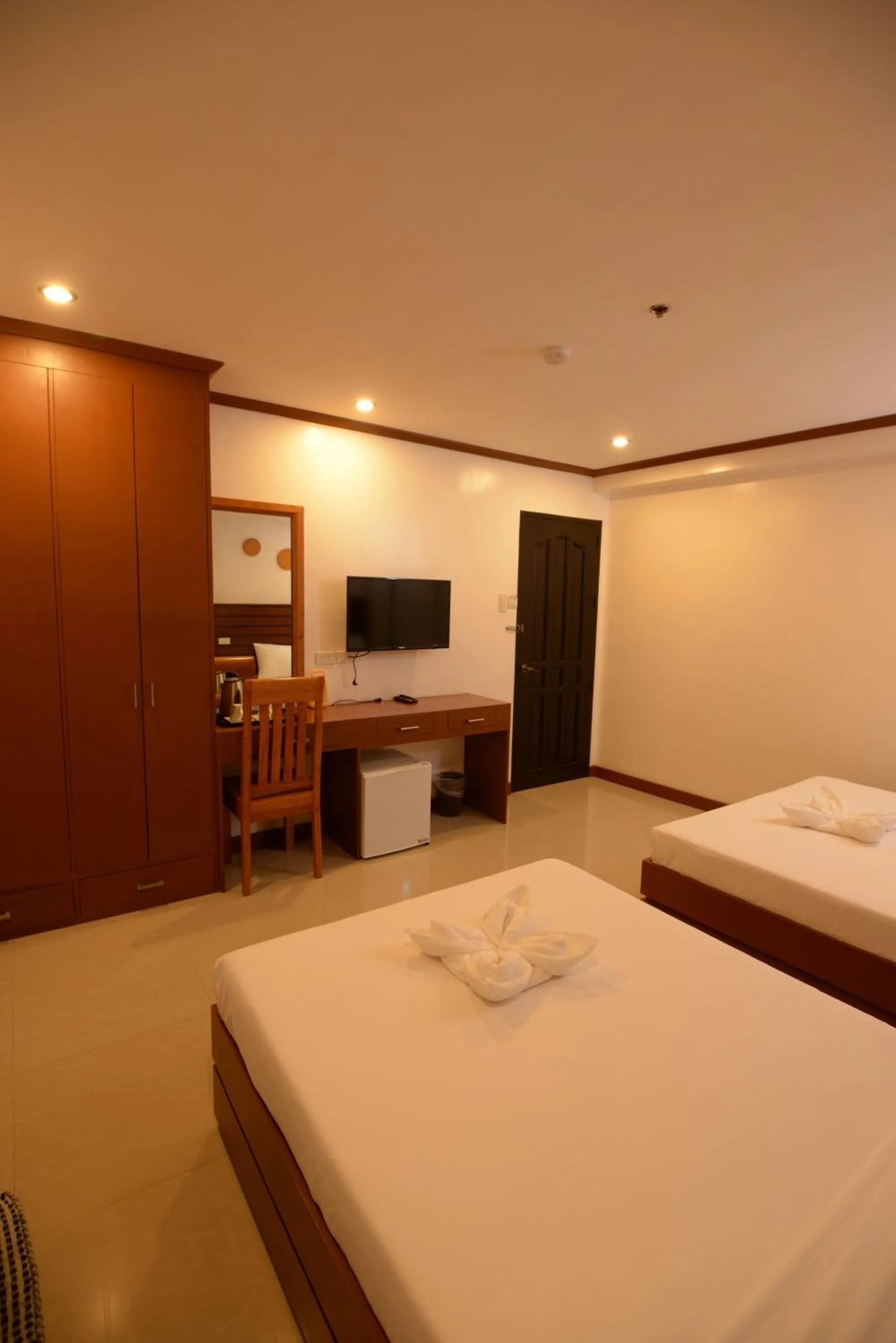 Bed in Abozza Resort