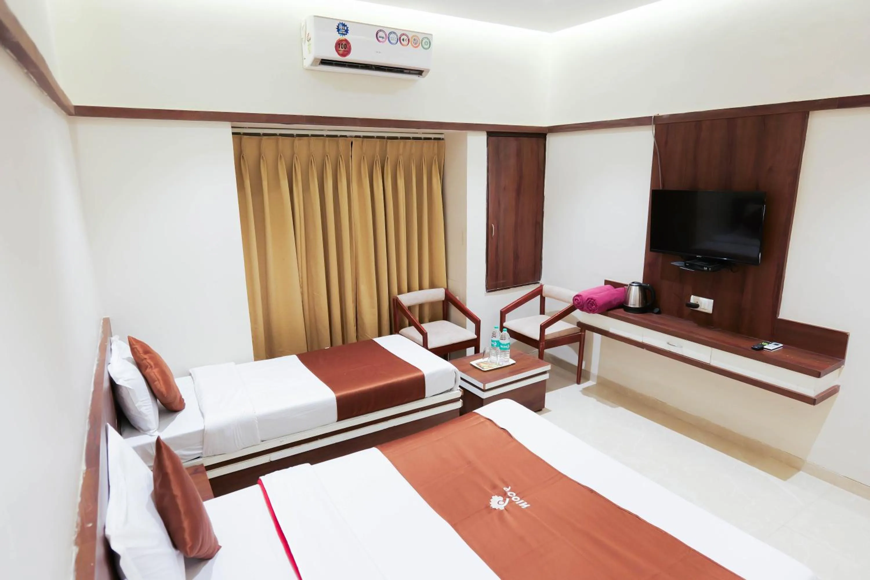 Bedroom, Bed in Hotel Laxmi Palace