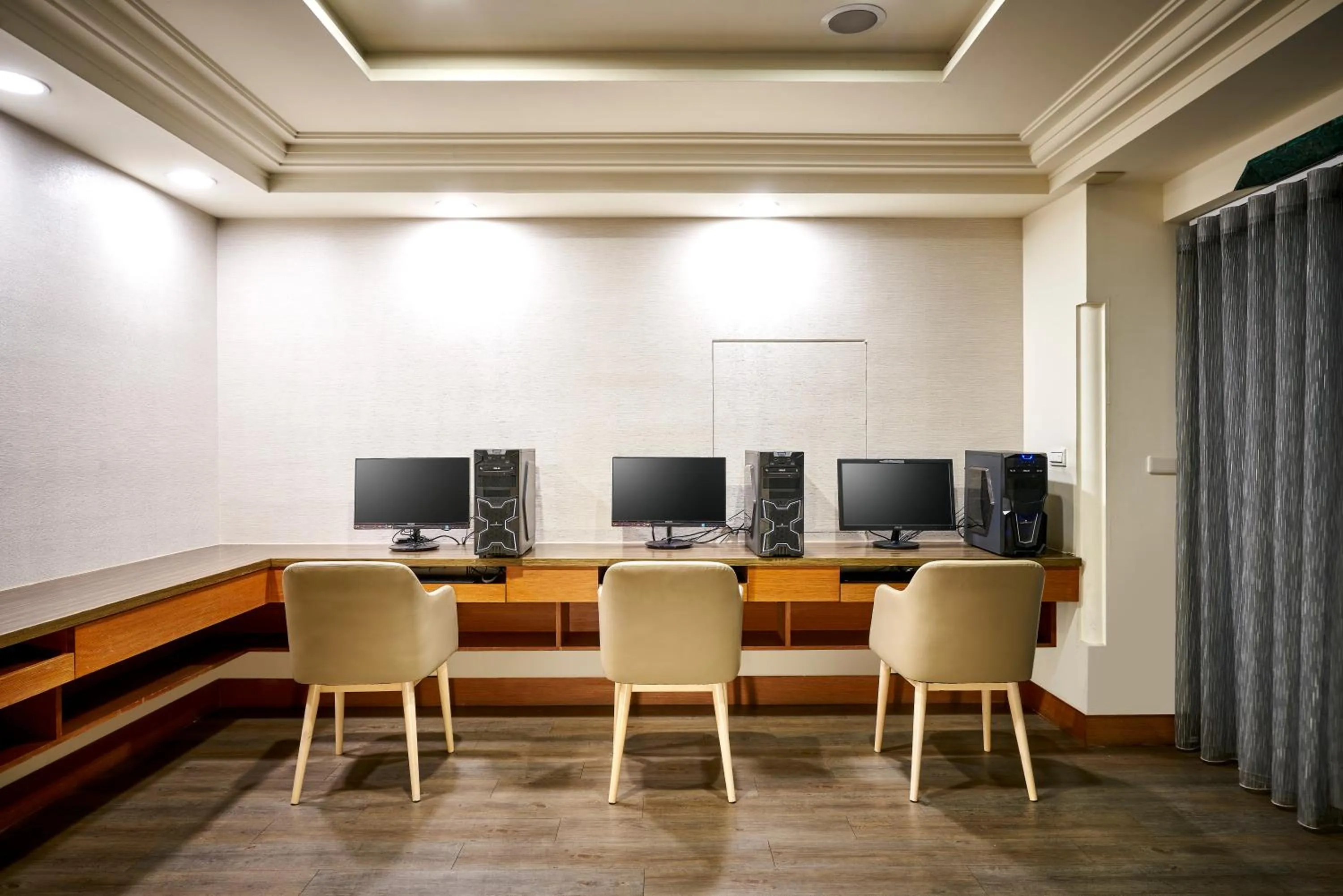 Business facilities in Ho Fong Business Stay