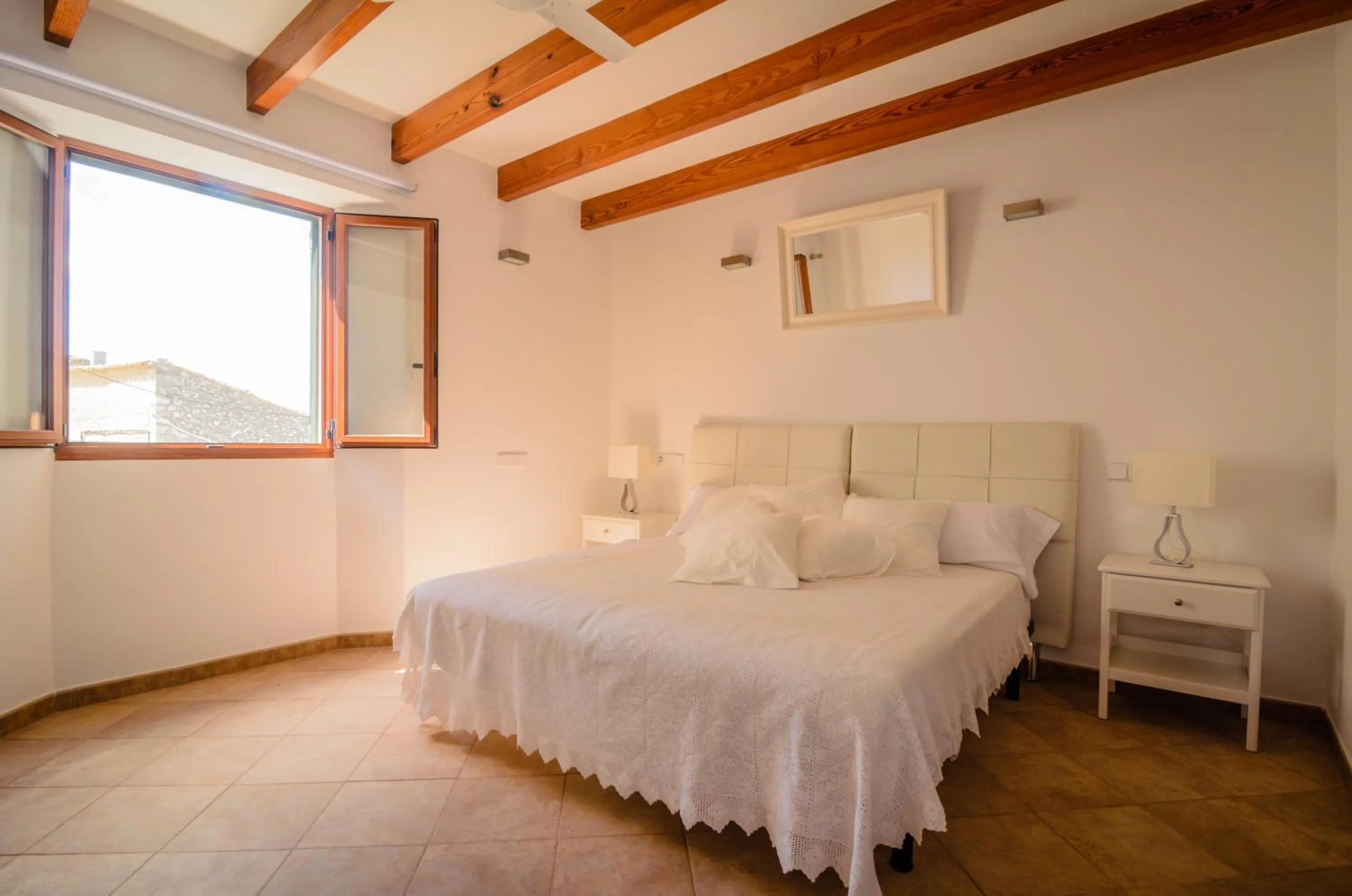 Bed in Embat - Hostel