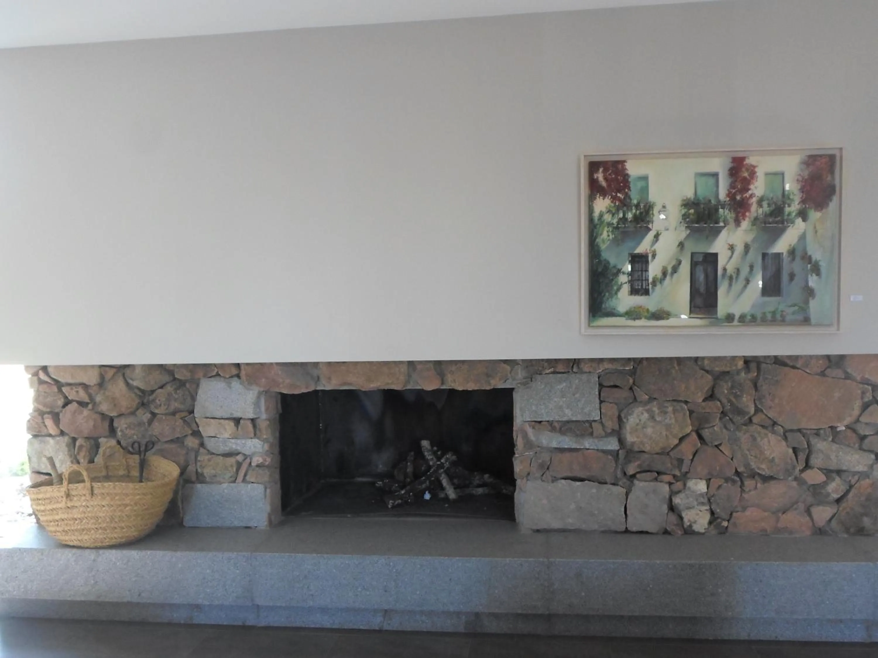 Communal lounge/ TV room in Hotel Rural Las Monteras