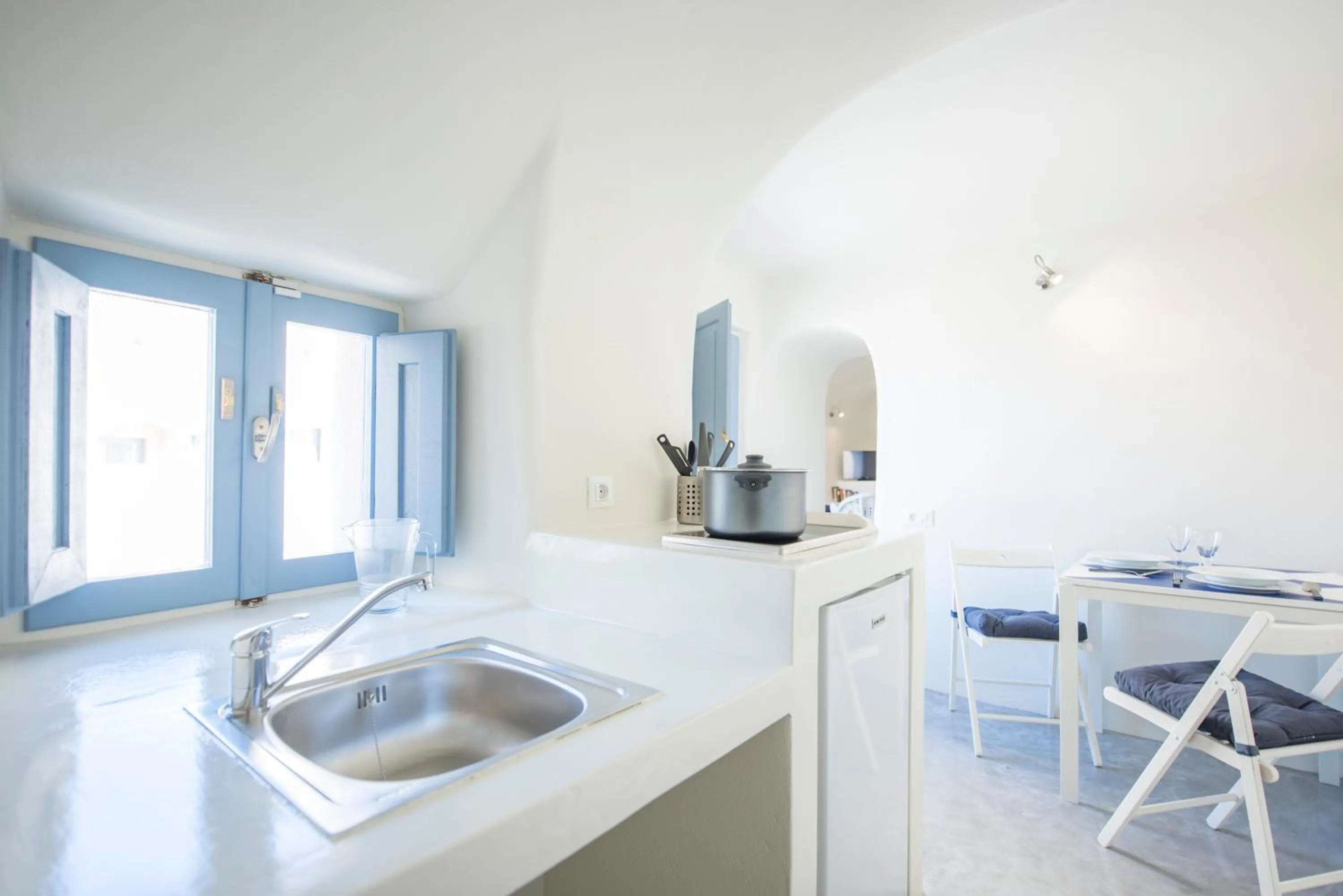 Kitchen or kitchenette in Fava Eco Suites