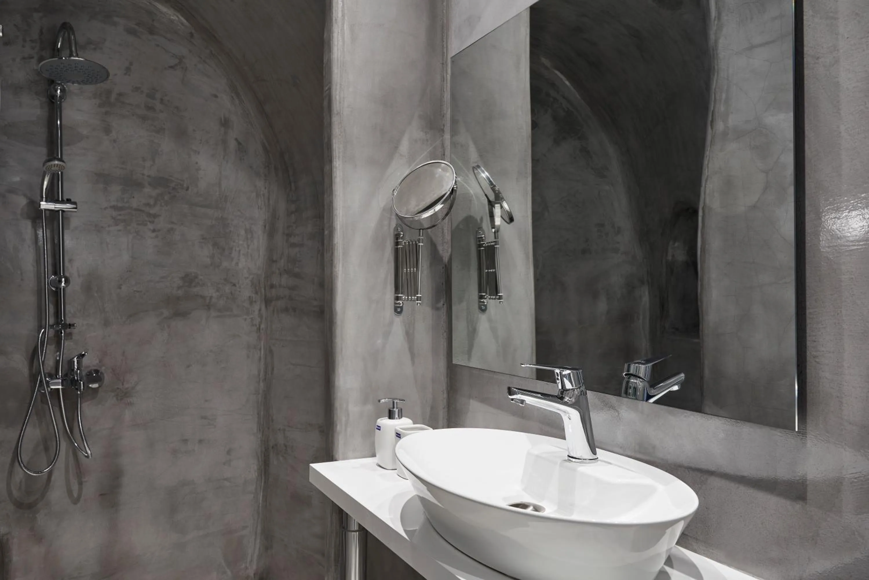 Bathroom in Fava Eco Suites