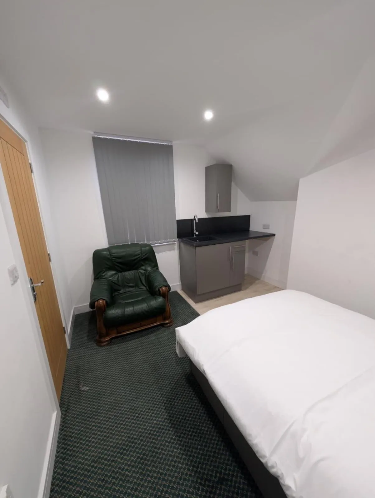 Bedroom, Bed in Park Lodge Preston