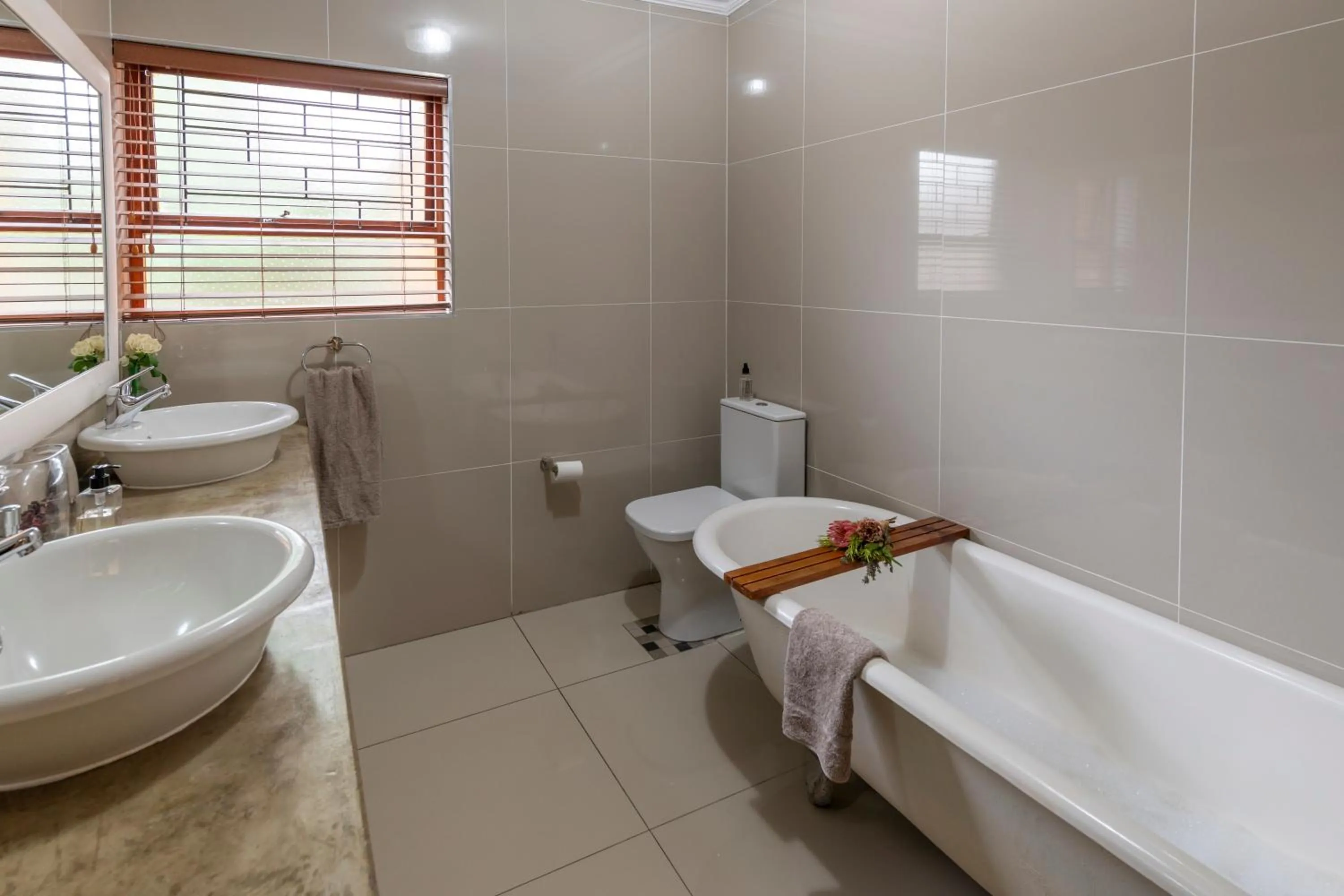 Bathroom in Alkantmooi Private Nature Reserve - Keursee