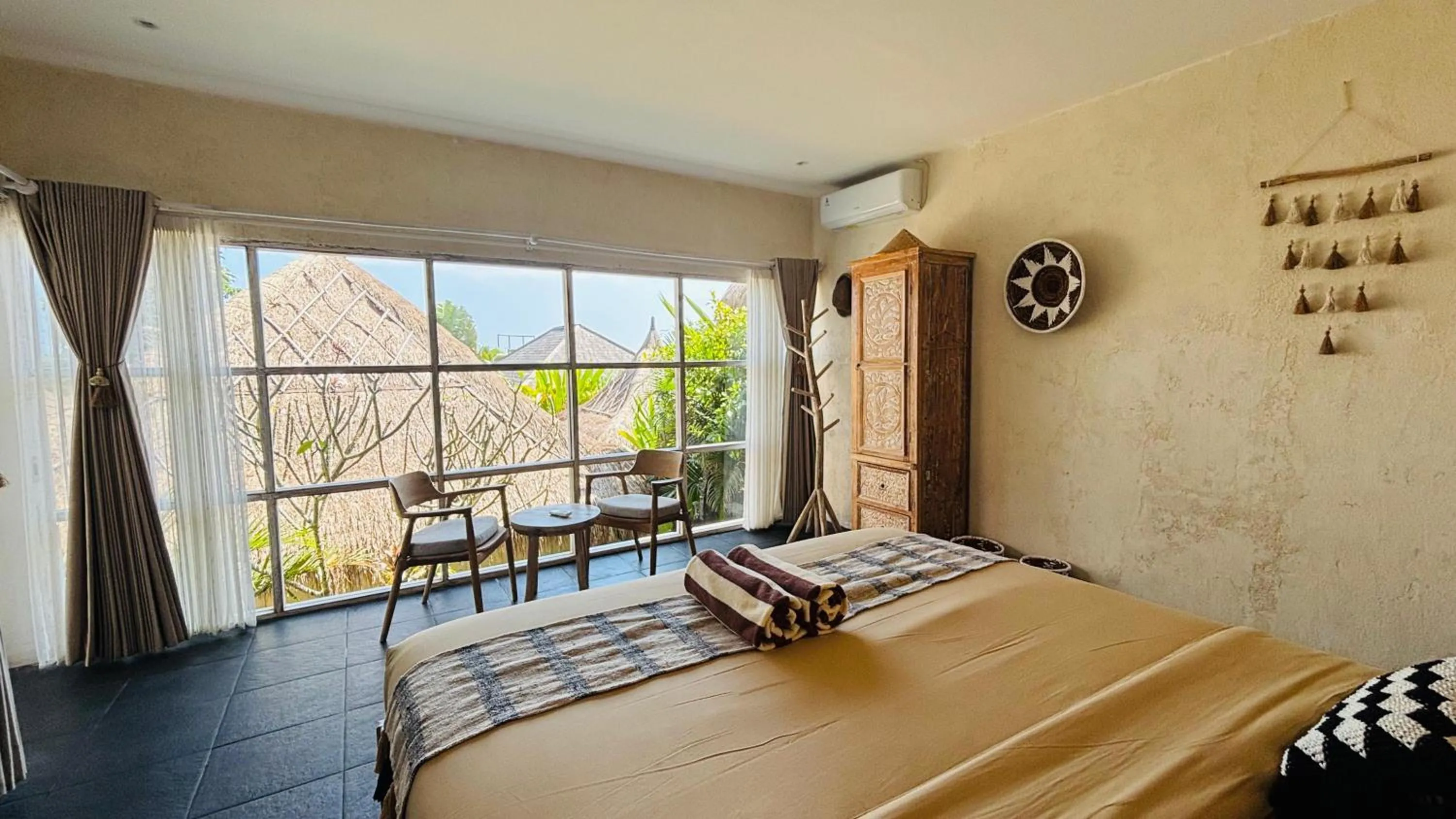 Bed in Le Yanandra Bali Resort