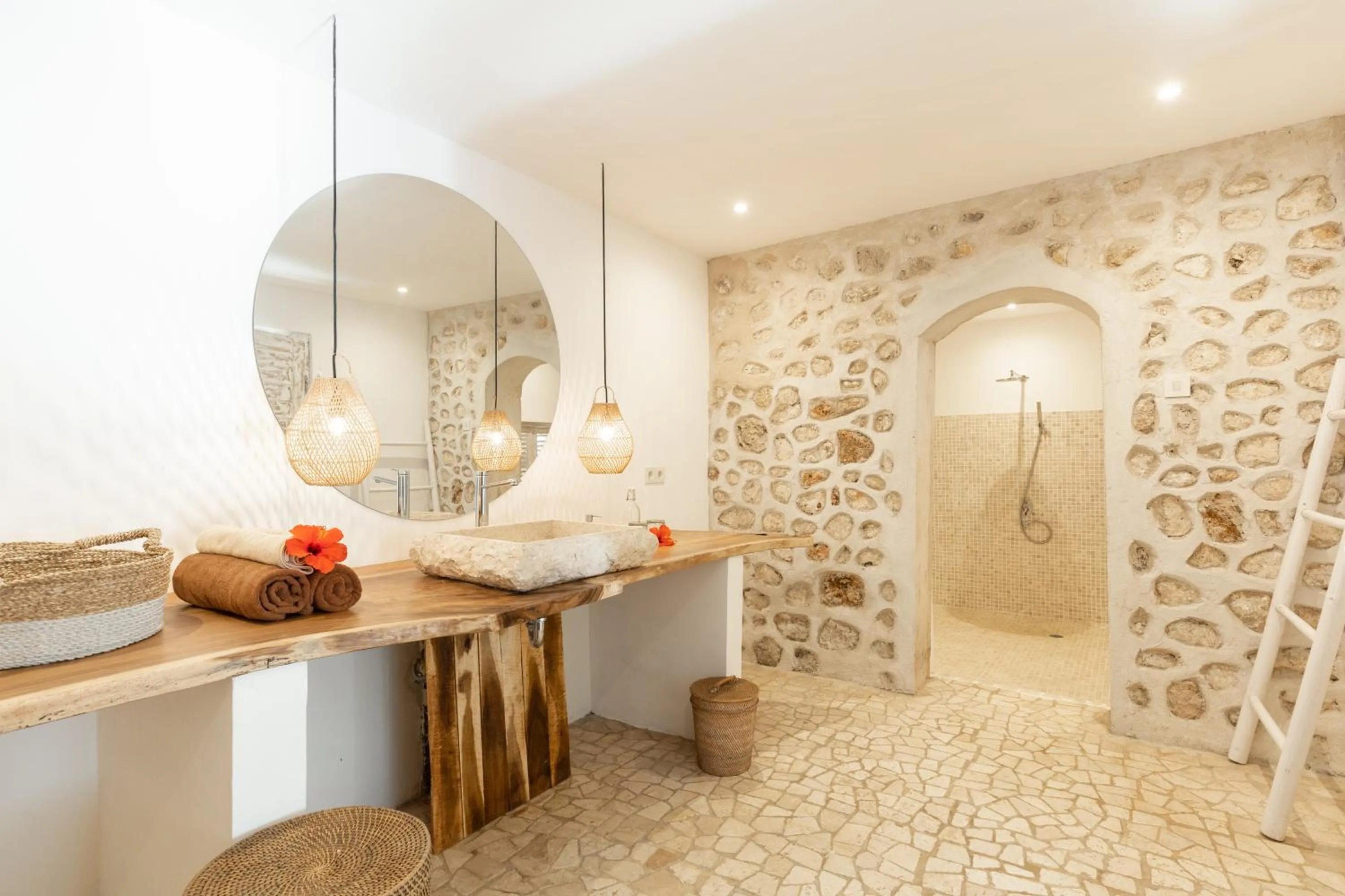 Shower in Le Yanandra Bali Resort