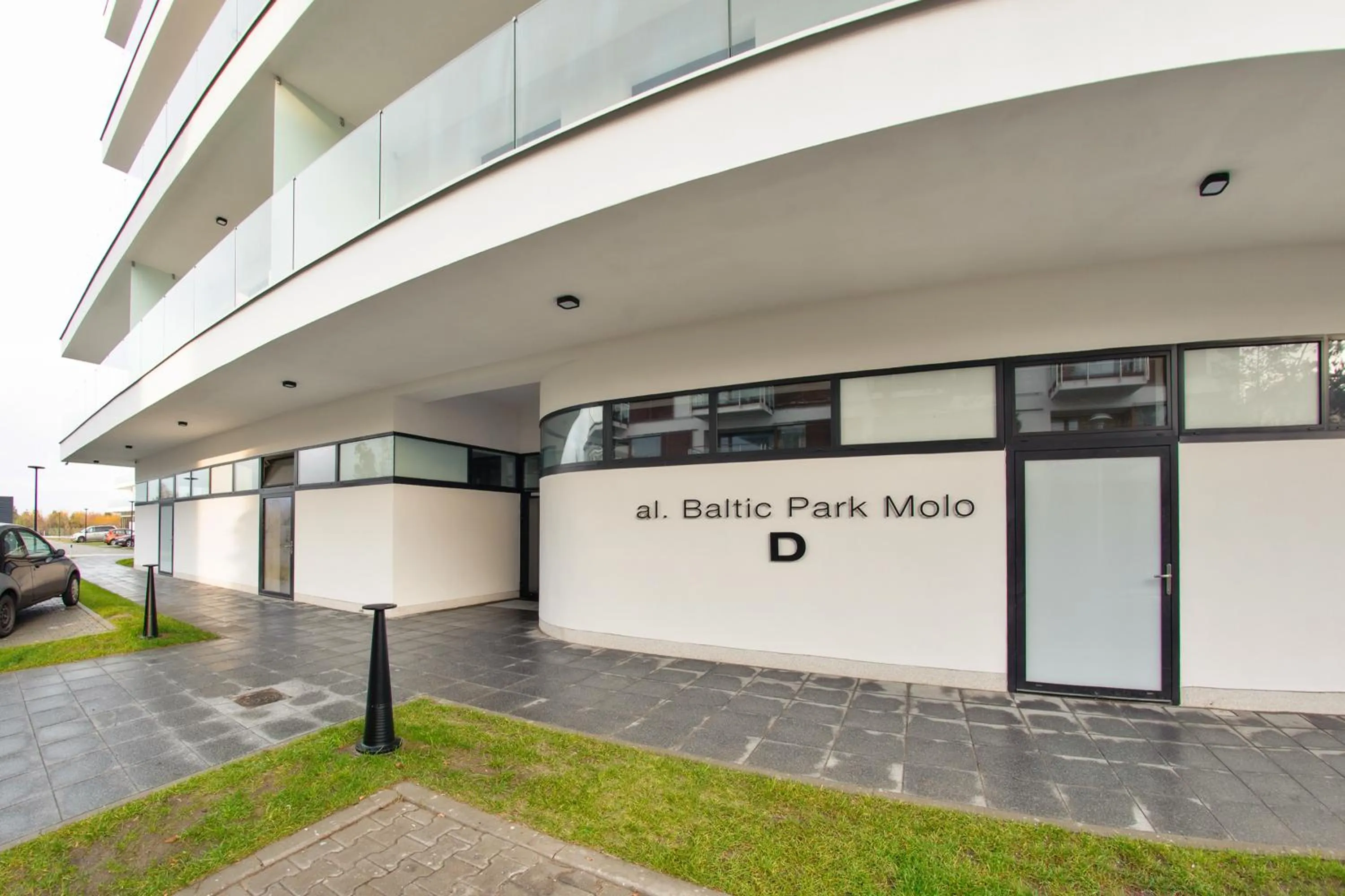 Facade/entrance in Baltic Park Molo, Sun & Snow