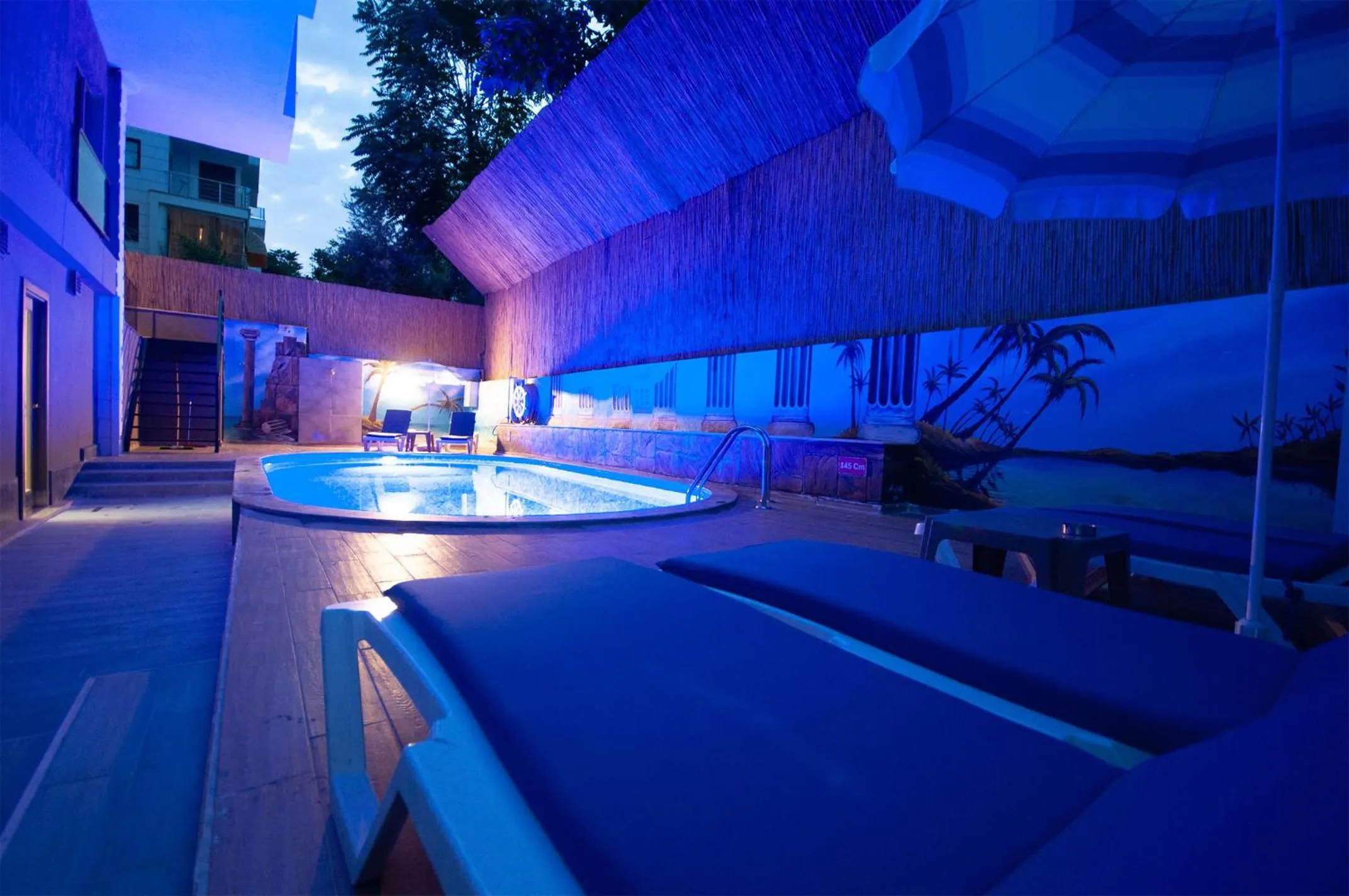 Swimming pool in Microyal Hotel