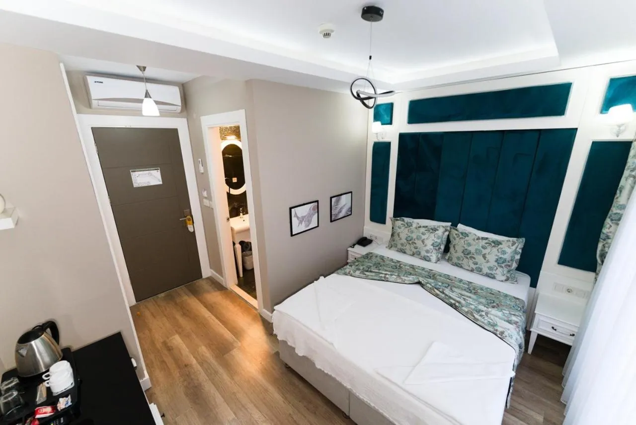 Photo of the whole room, Bed in Microyal Hotel