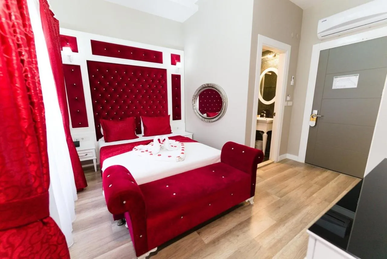 Photo of the whole room, Bed in Microyal Hotel