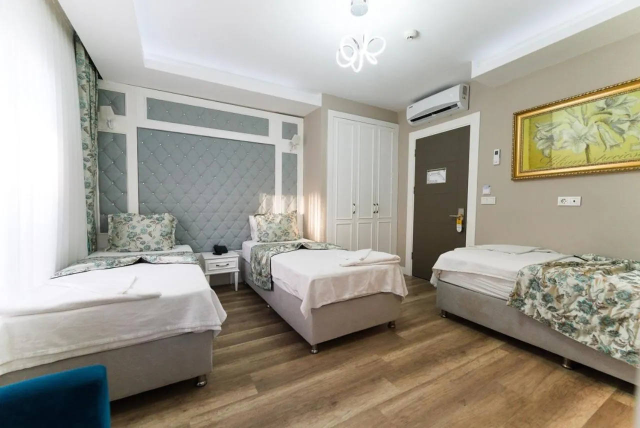 Photo of the whole room, Bed in Microyal Hotel