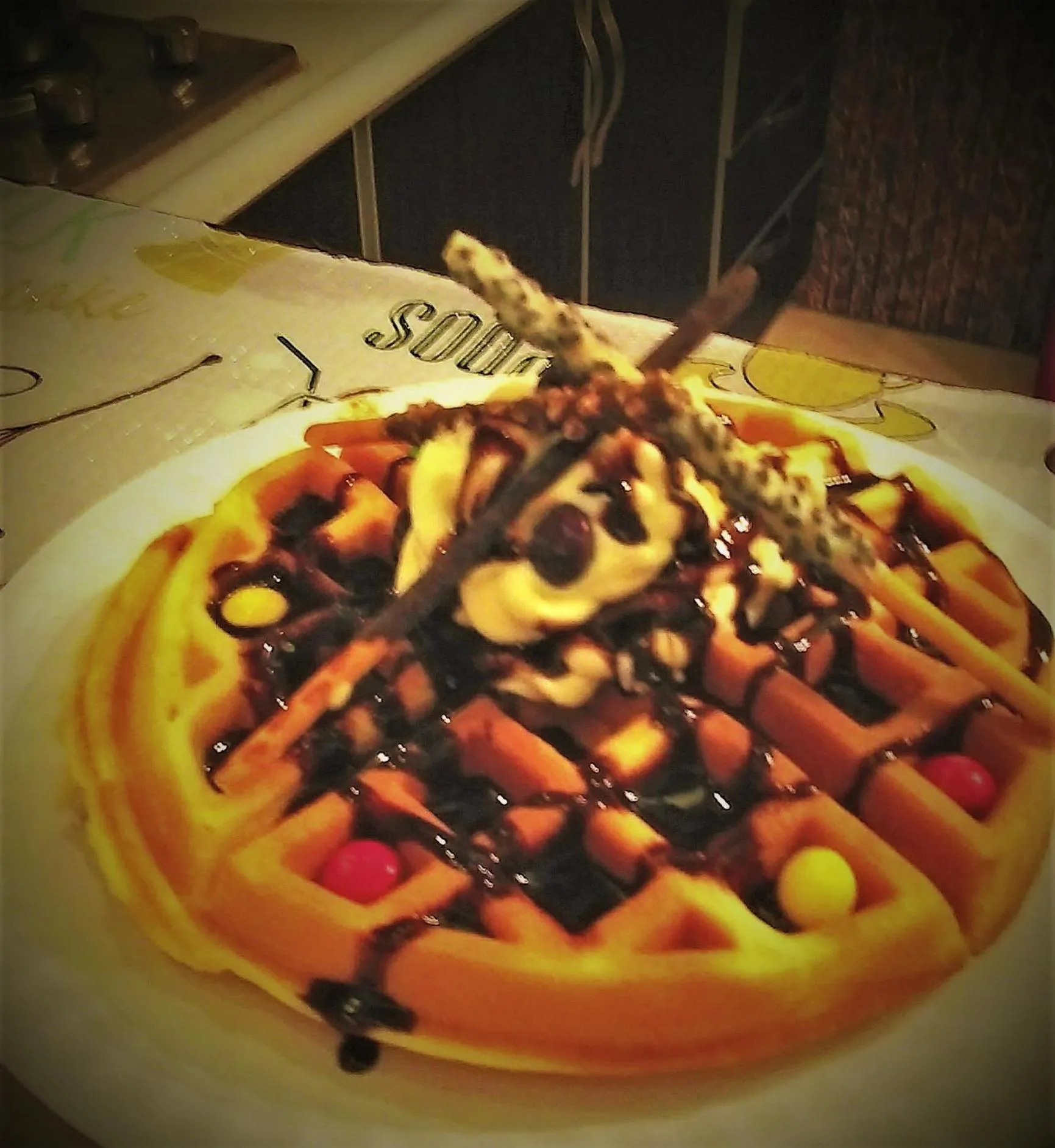 Food and drinks in Aros Al Faisaliah Furnished Units