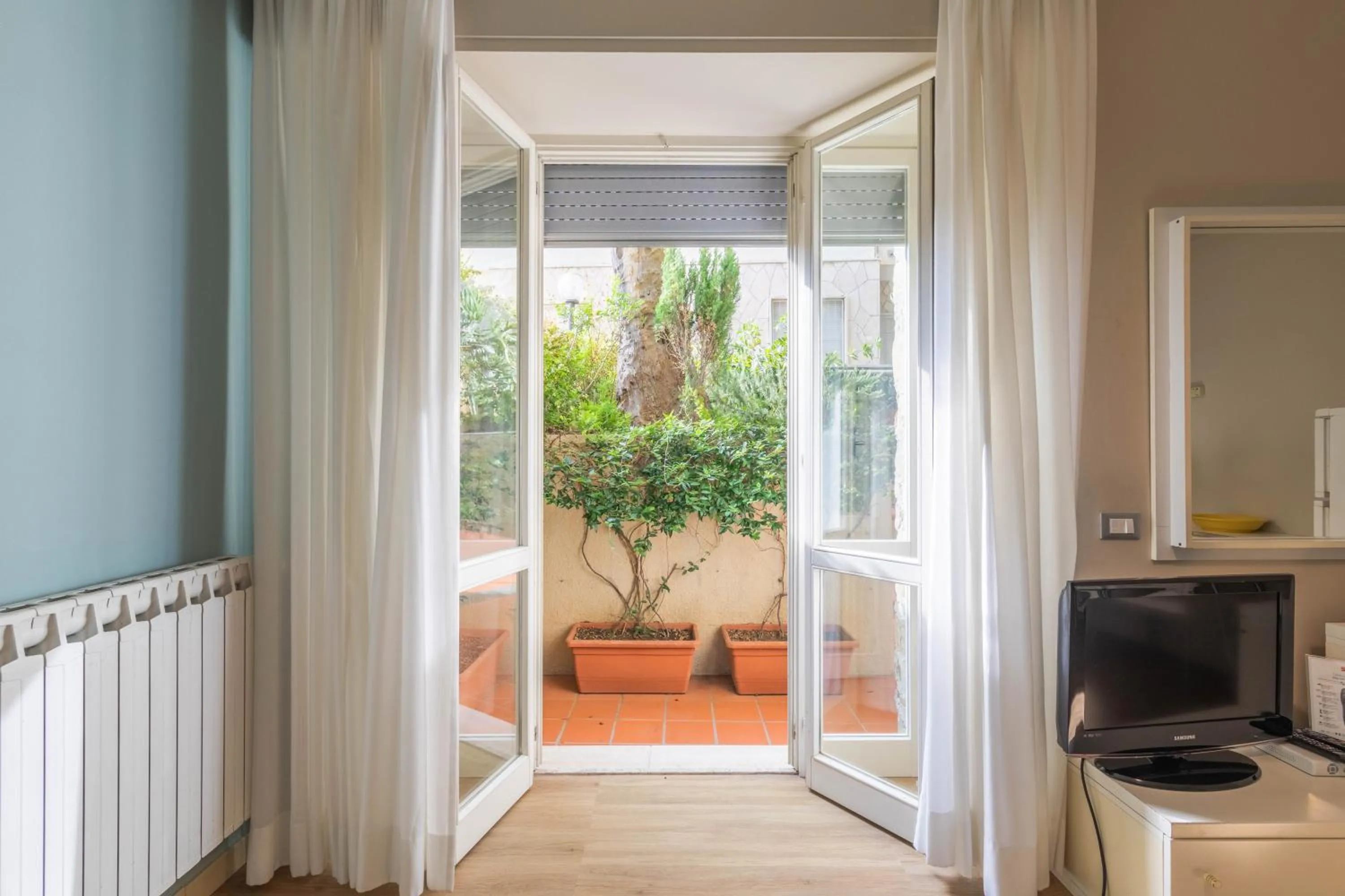 Residence Sole Mare Alaxi Hotels