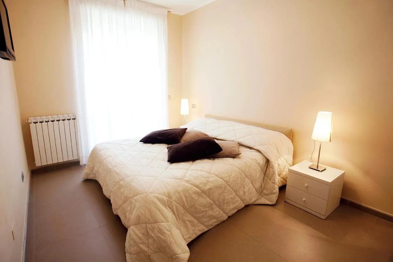 Bed in Residence Sole Mare Alaxi Hotels