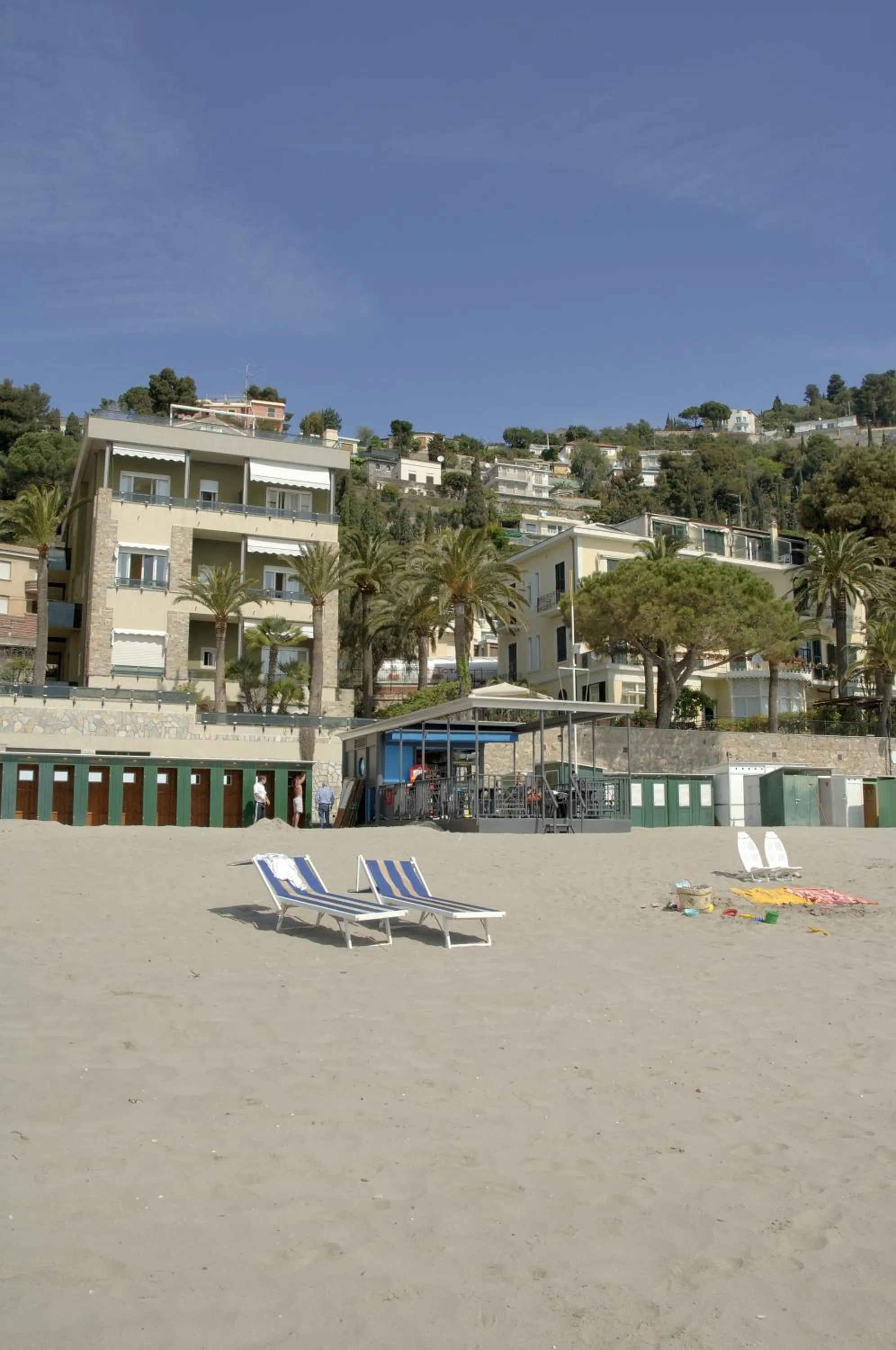 Beach in Residence Sole Mare Alaxi Hotels