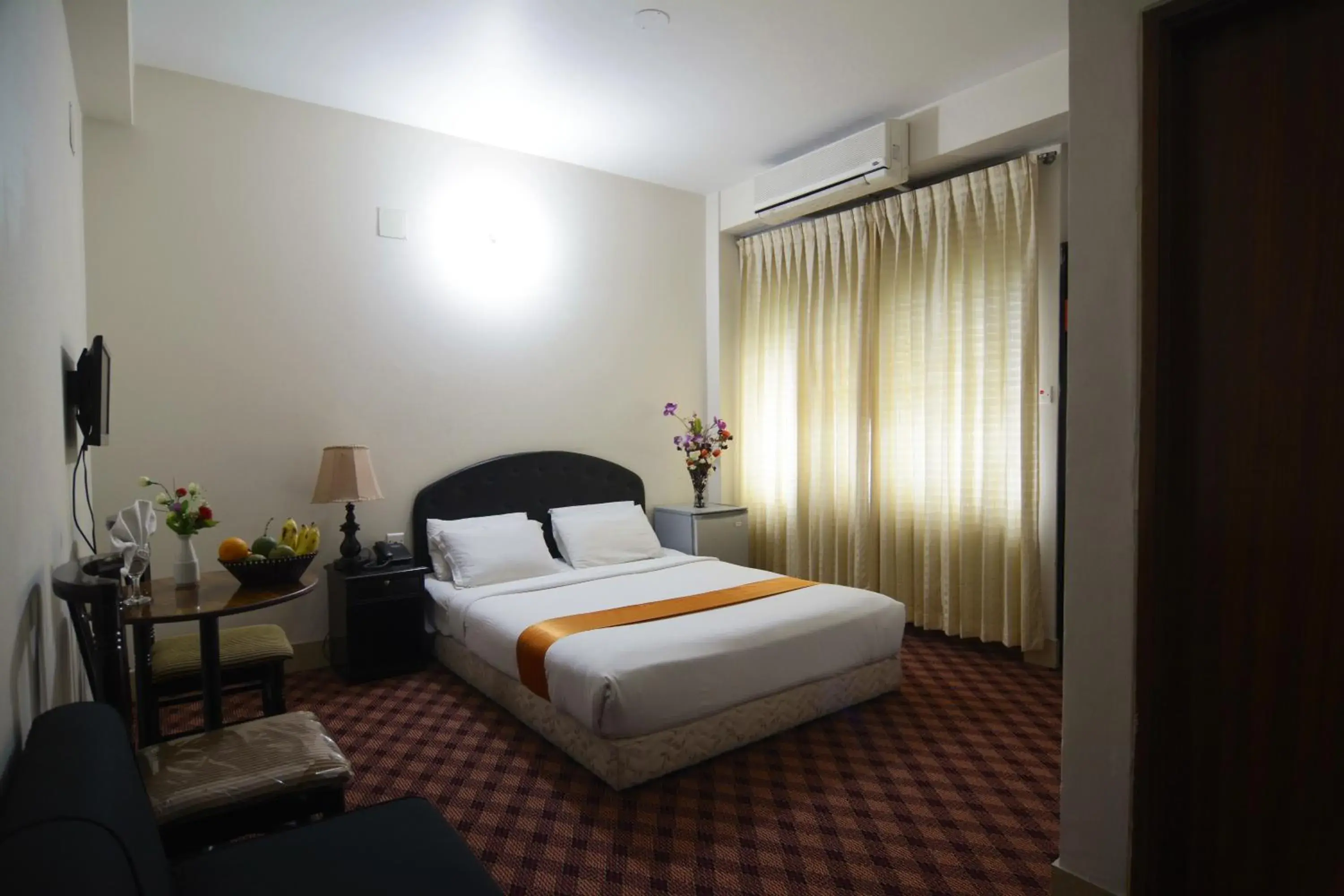 Deluxe Single Room - single occupancy in Holiday Xpress Deluxe Single Room - single occupancy in Holiday Xpress