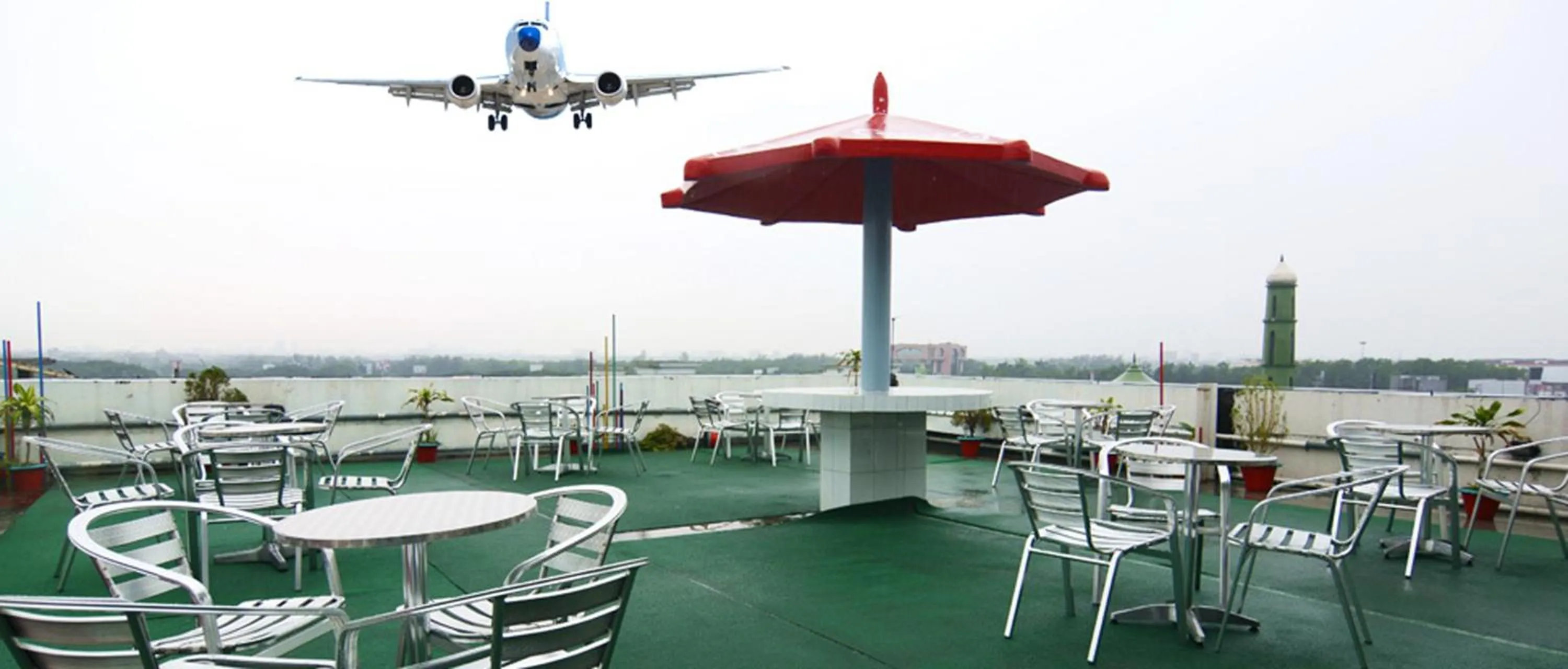 Day in Holiday Xpress