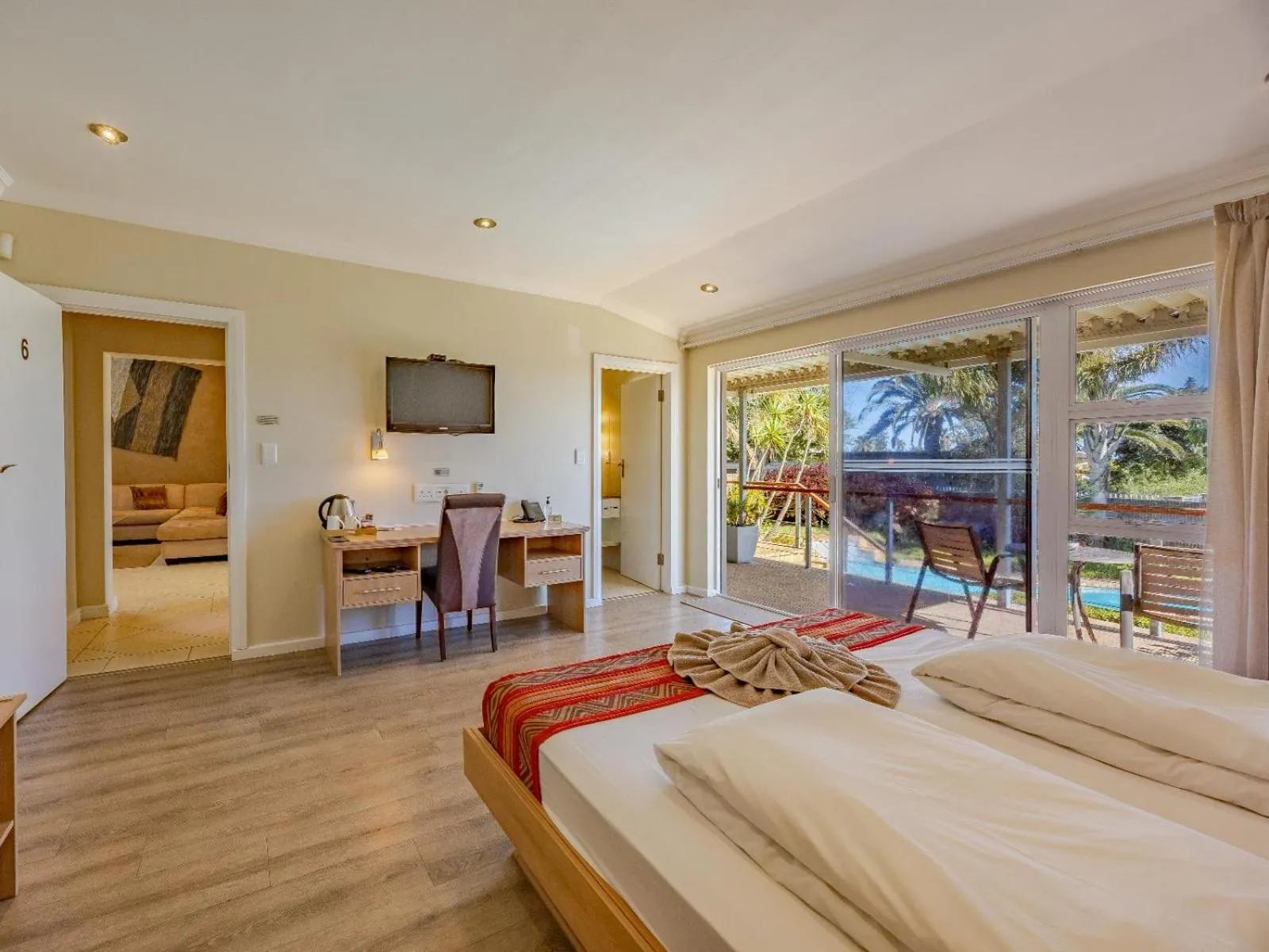 Photo of the whole room, Bed in Hajo's Lodge & Spa