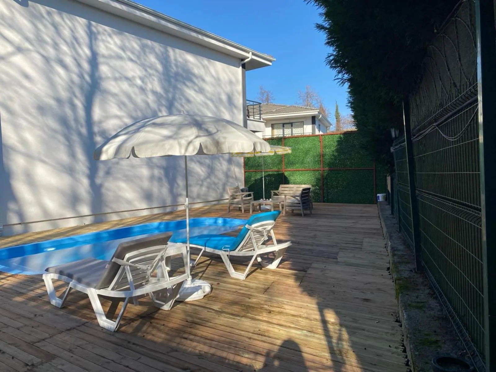 Patio in Sapanca Gönül Sofram Hotel & Bungalow & Villas