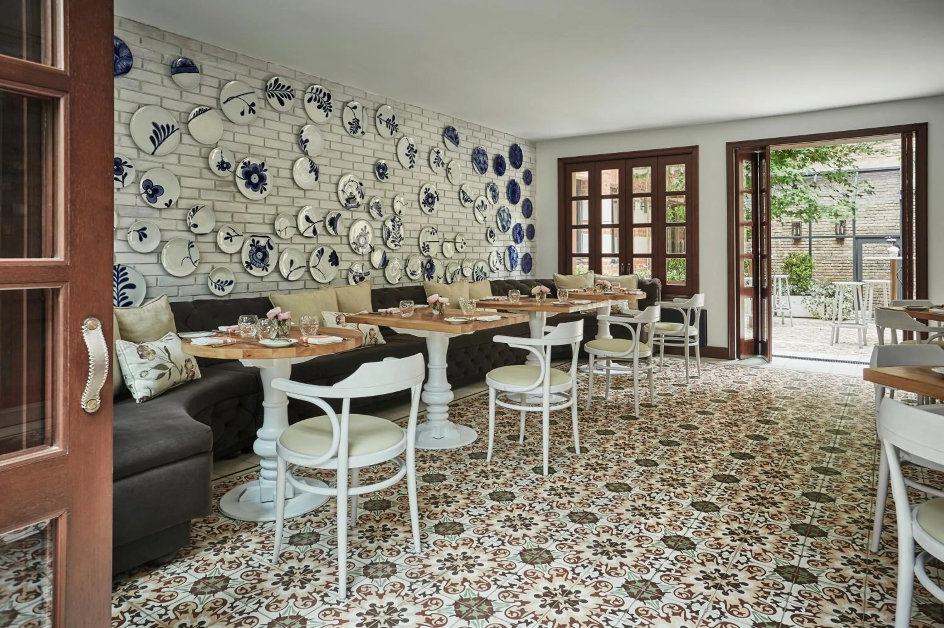 Restaurant/places to eat in Four Seasons Hotel Casa Medina Bogota