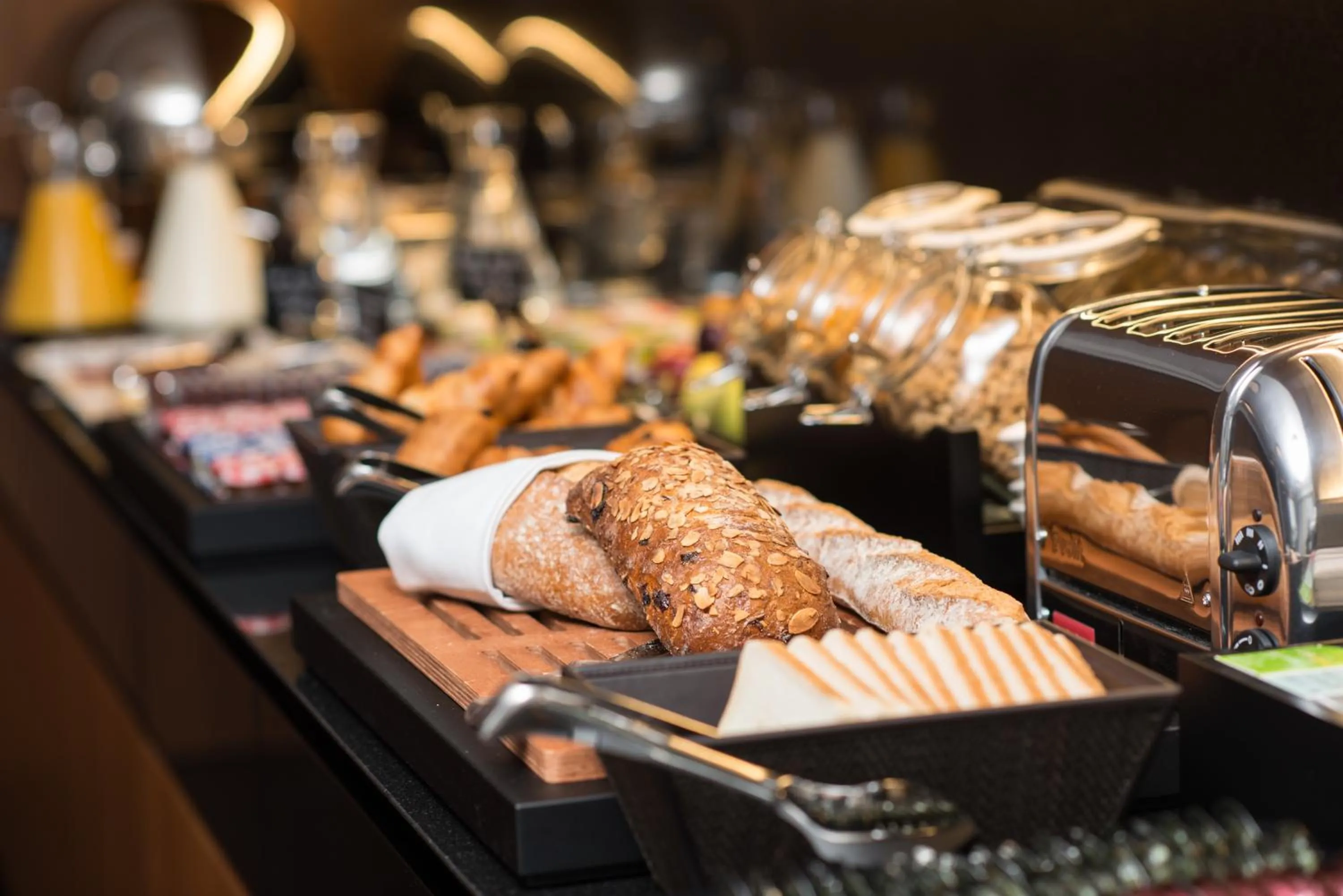 Buffet breakfast in Fraser Suites Geneva - Serviced Apartments