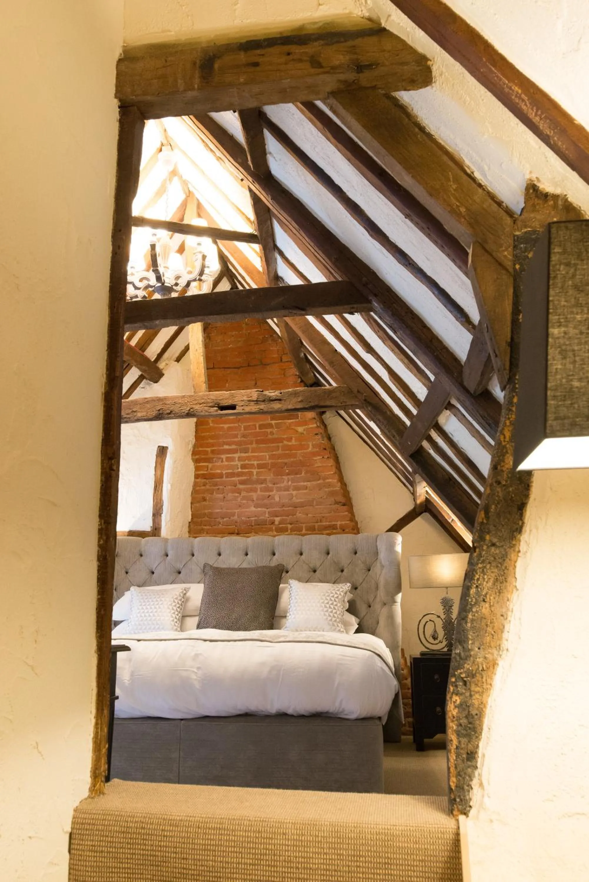 Decorative detail, Bed in Kings Head Bawburgh