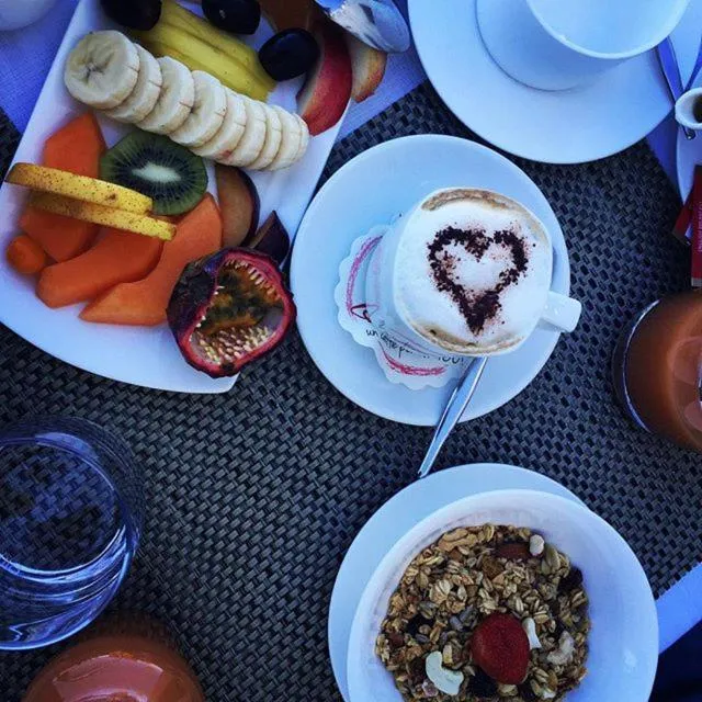 Food and drinks in Villa Afrikana Guest Suites by Knysna Paradise Collection