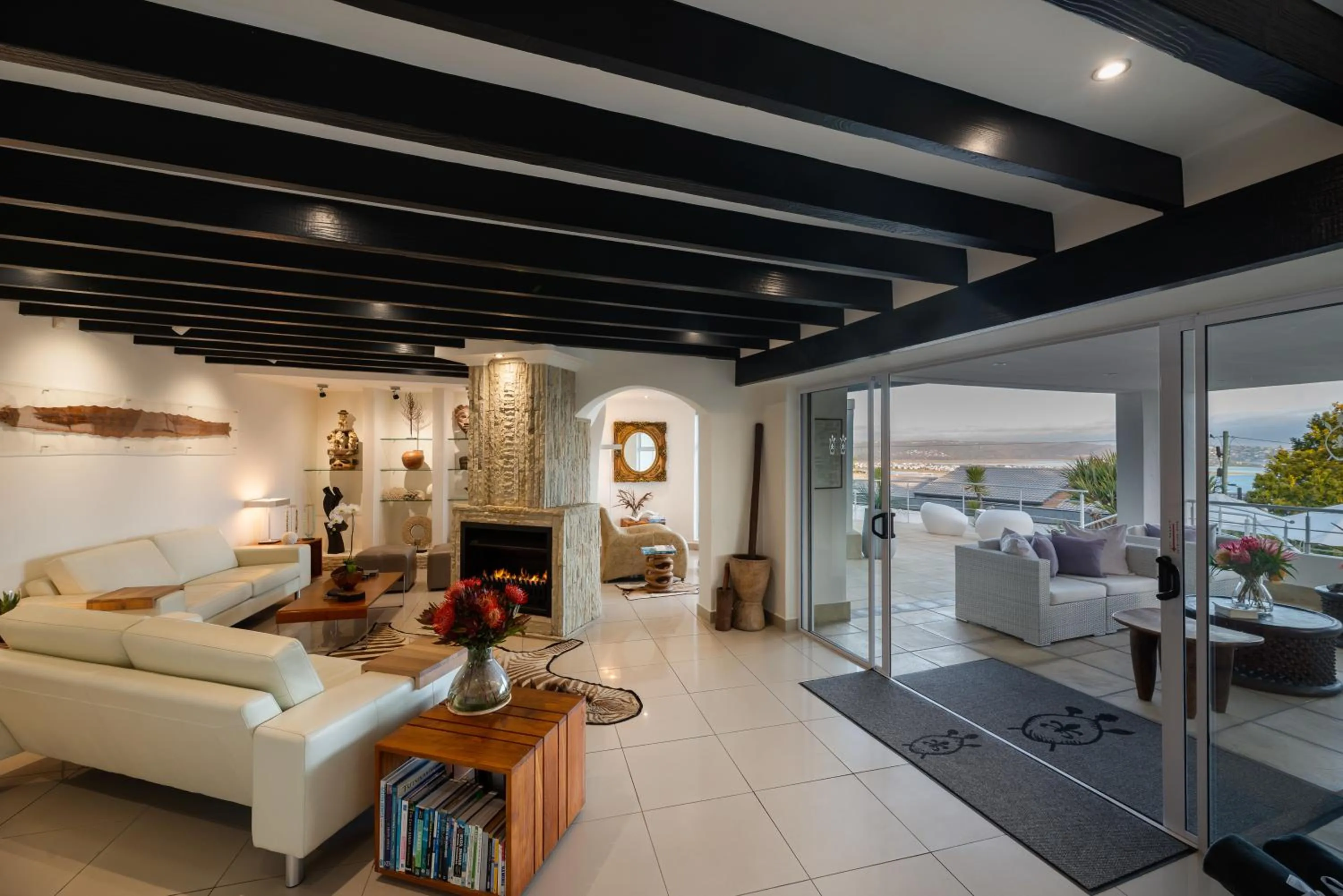 Villa Afrikana Guest Suites by Knysna Paradise Collection