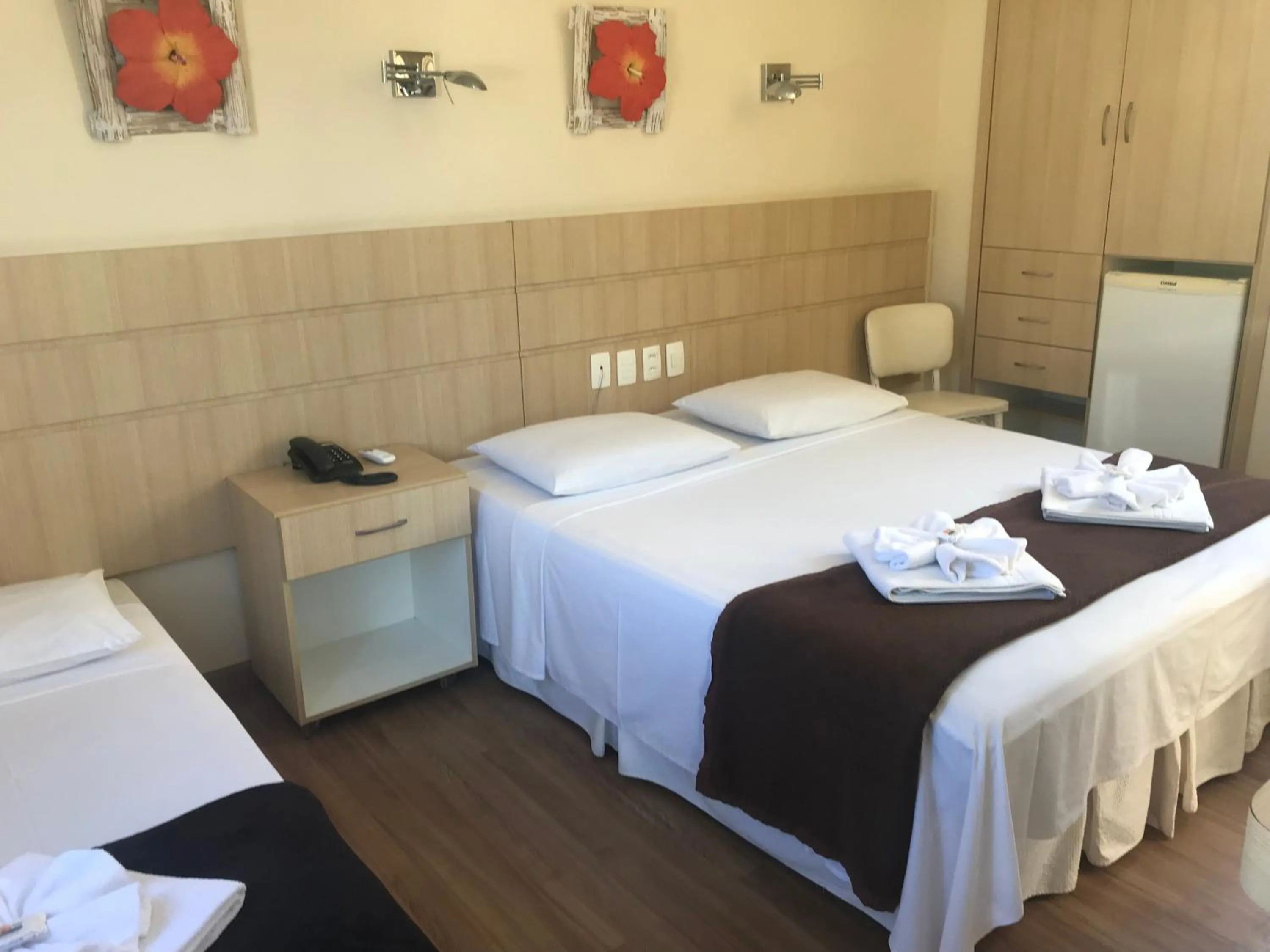 Photo of the whole room, Bed in Palace Hotel