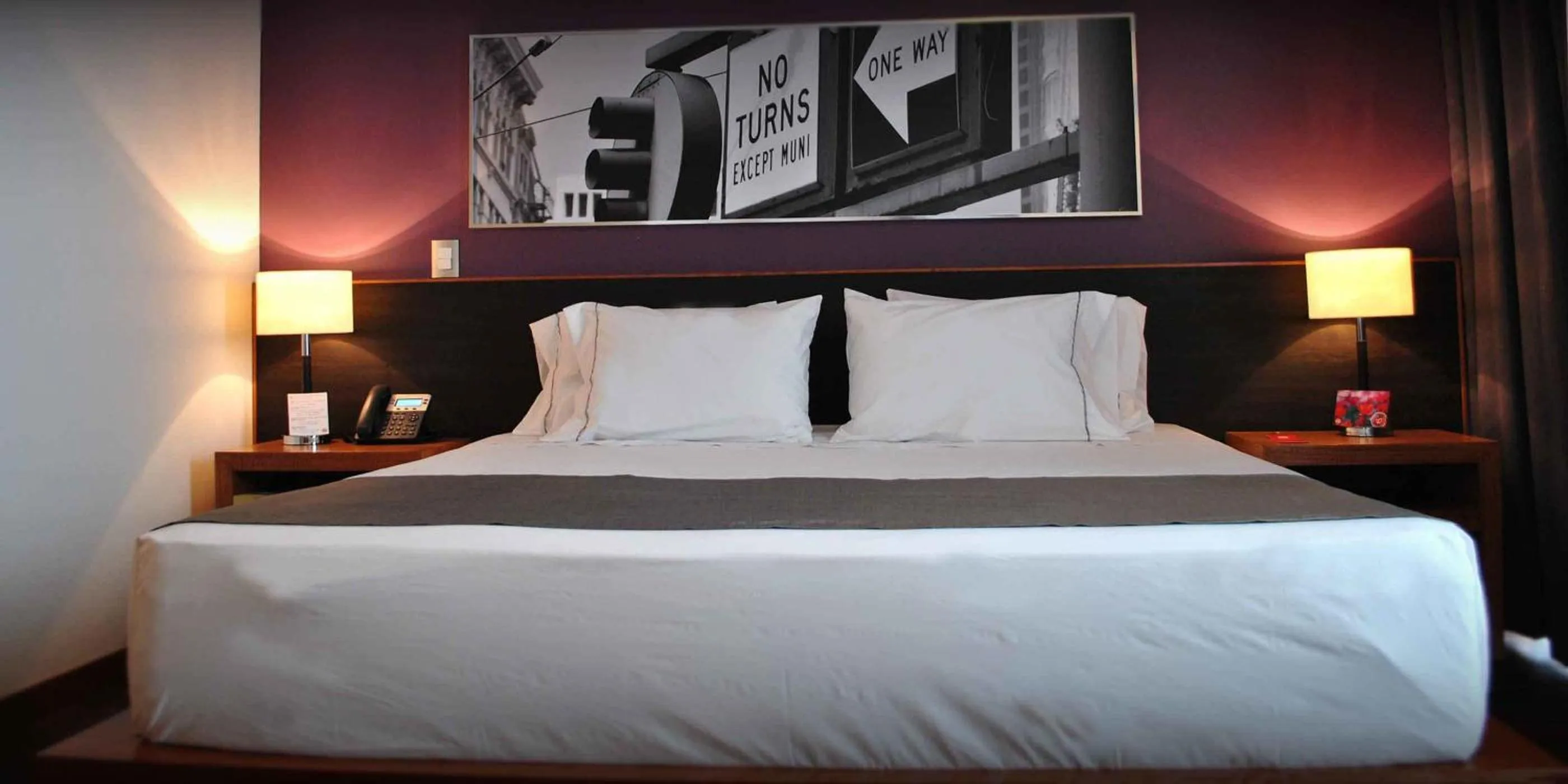 Bed in Hotel y Tú Expo