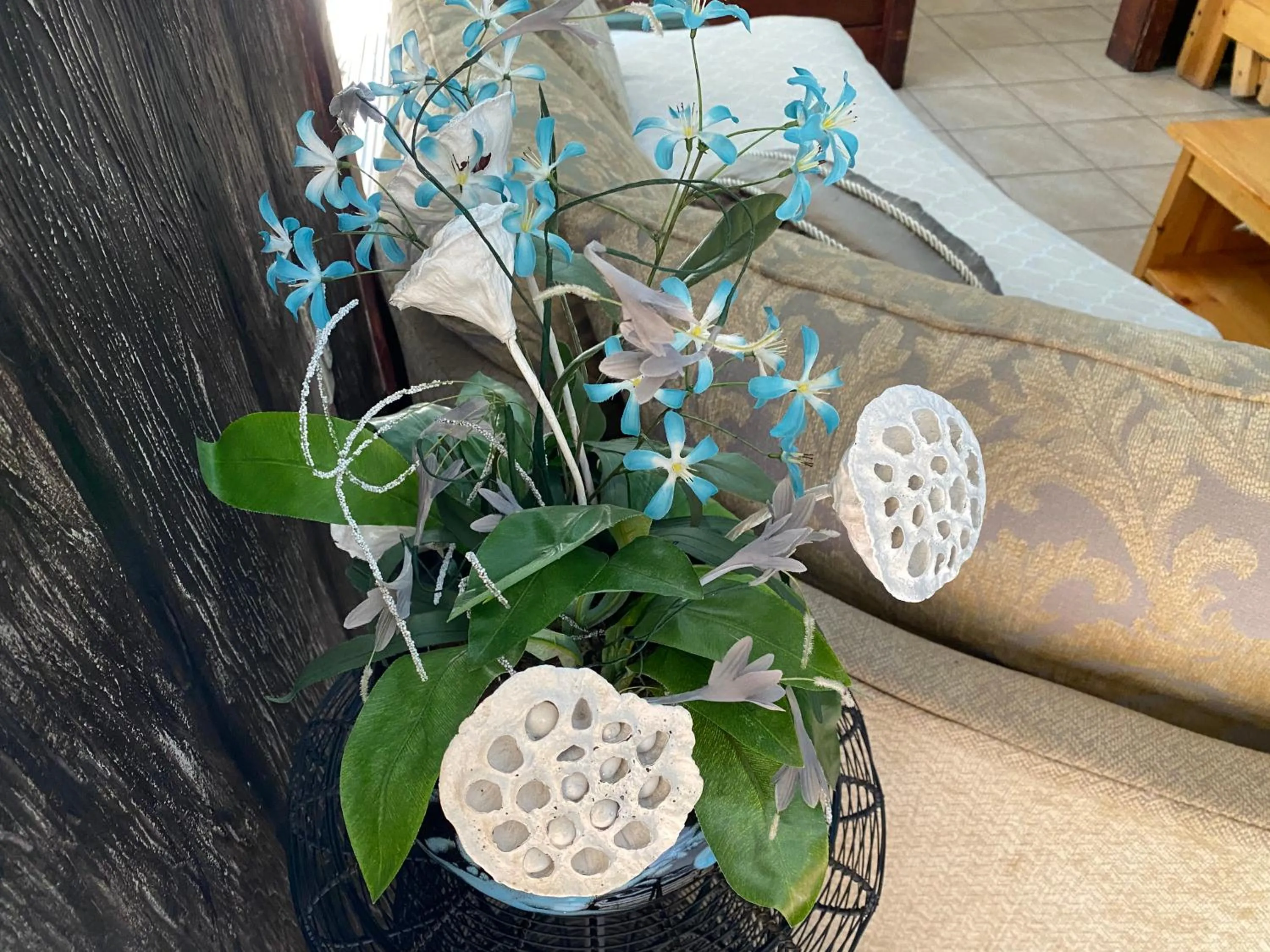 Decorative detail in Bear Creek Resort