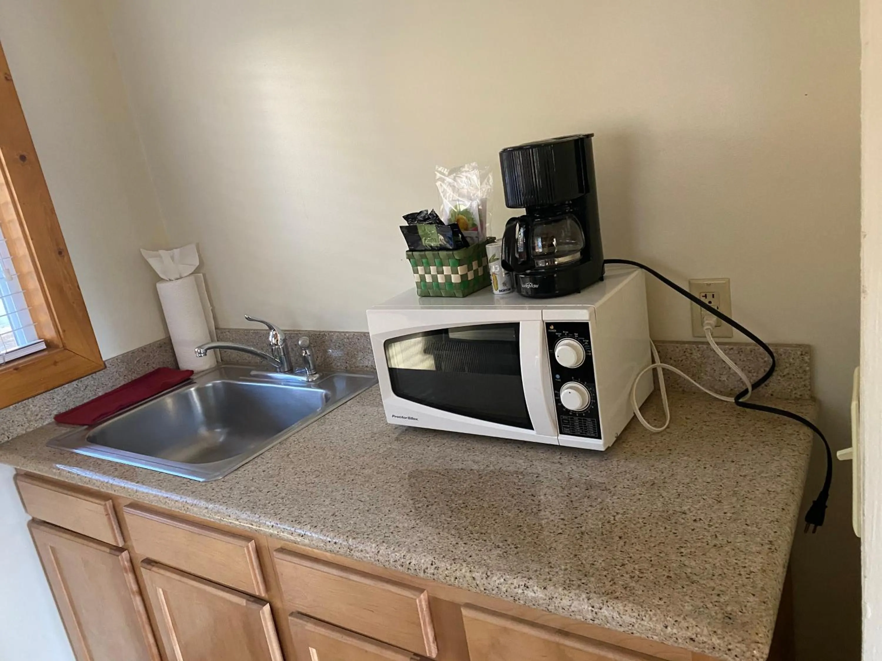 Coffee/tea facilities in Bear Creek Resort