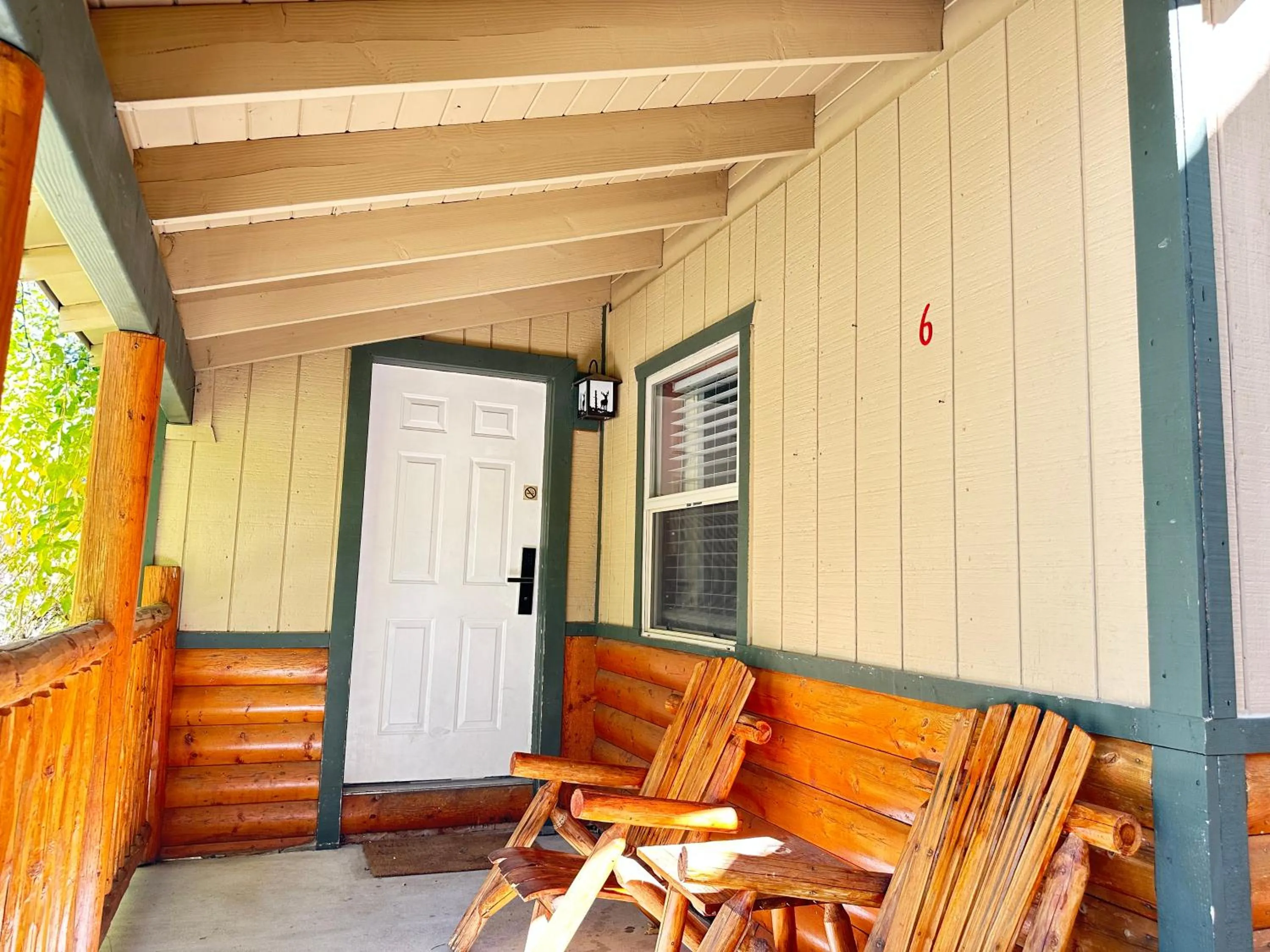 Property building in Bear Creek Resort