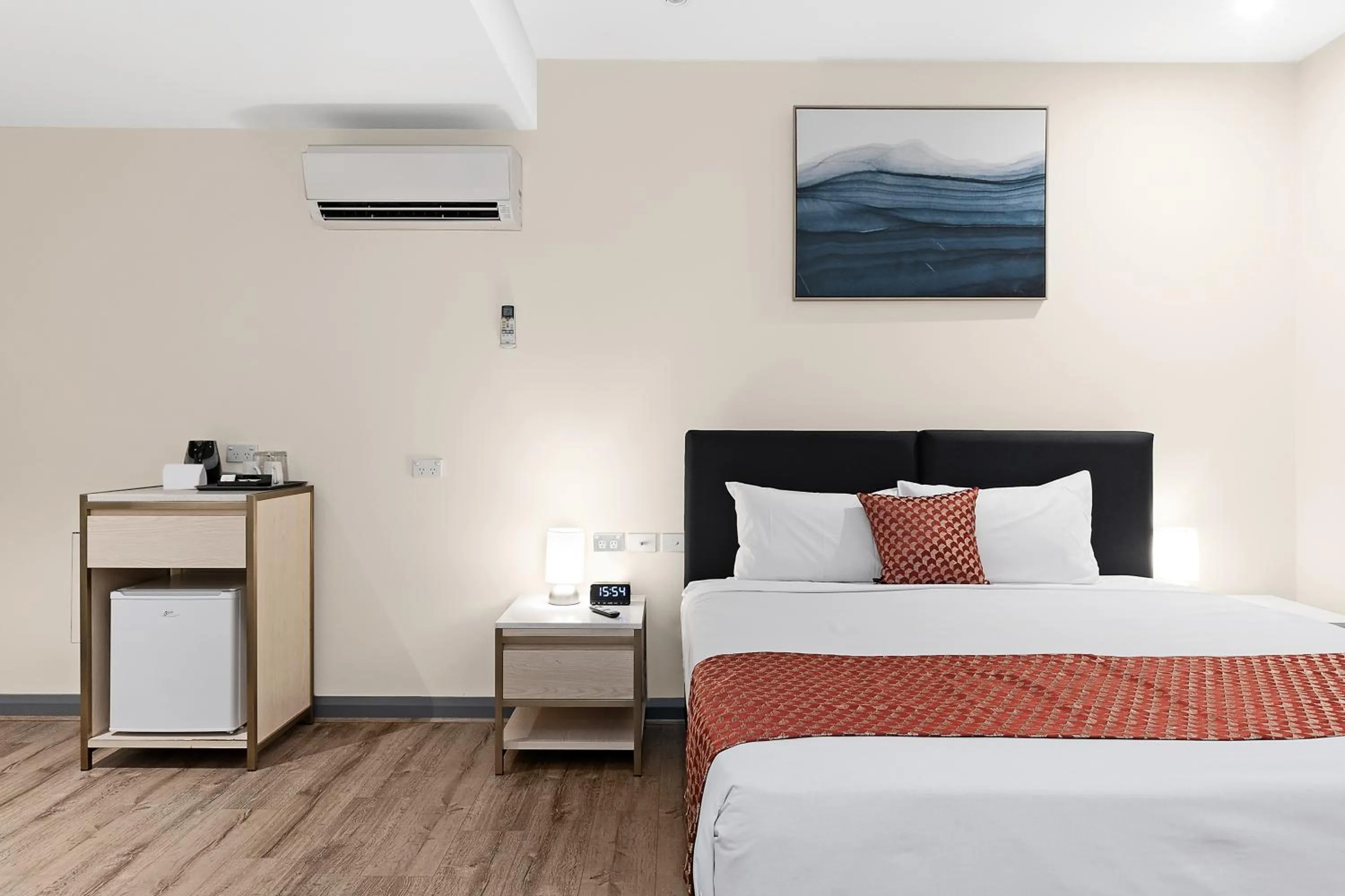 Photo of the whole room, Bed in BreakFree on Broadway Sydney, an Accor Hotel