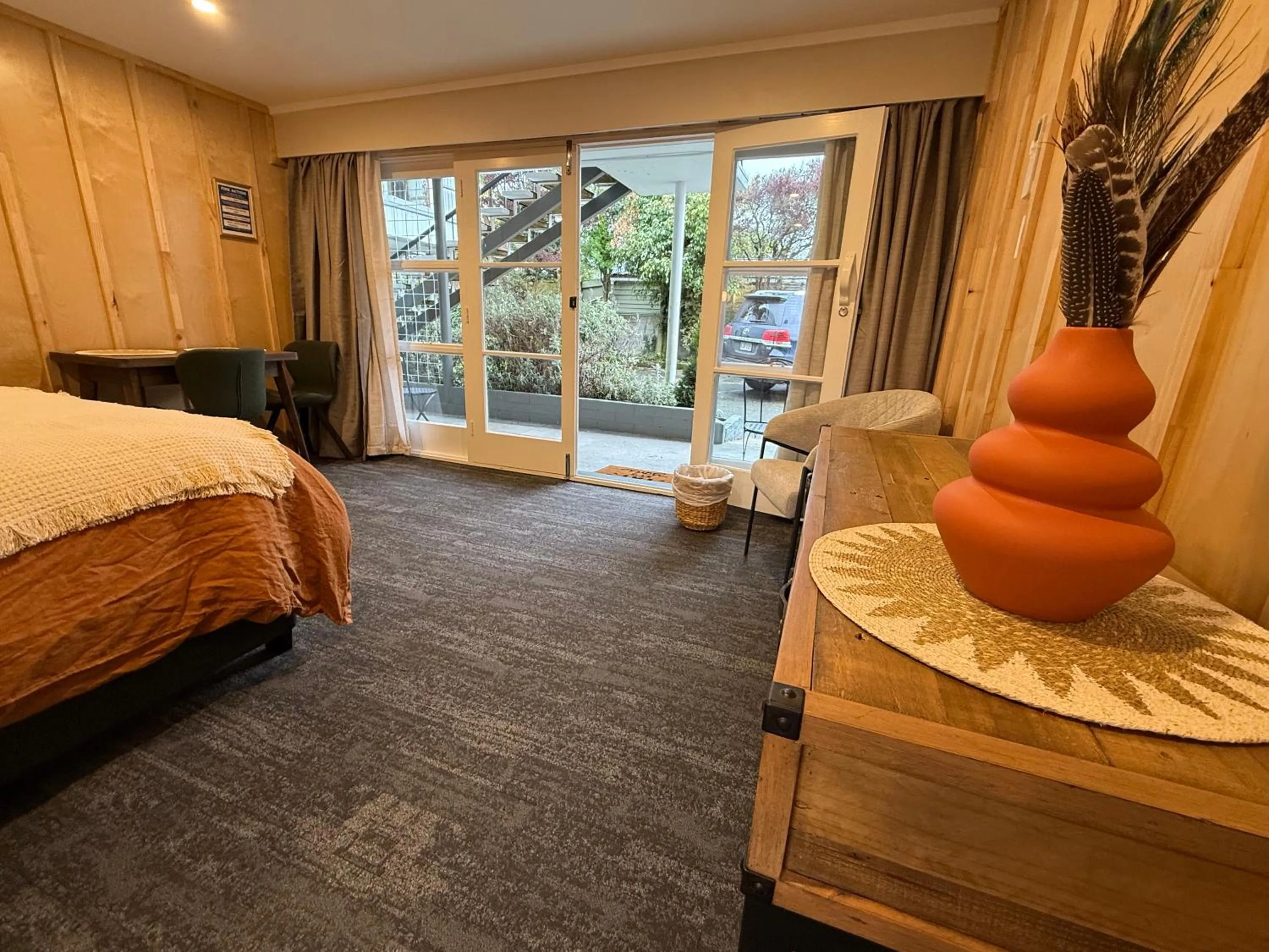 Bed in Te Anau Lakefront Backpackers