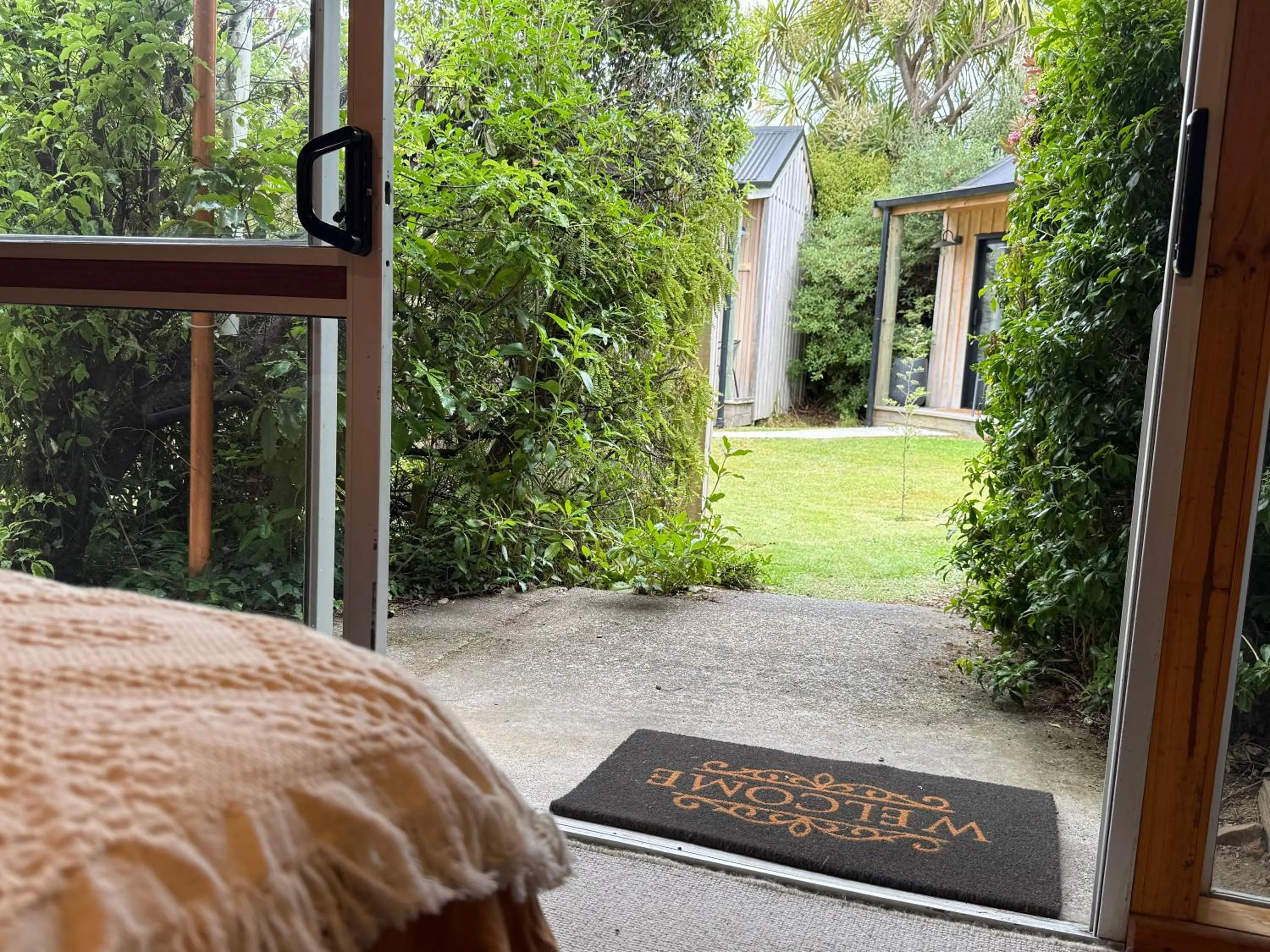 Bed in Te Anau Lakefront Backpackers