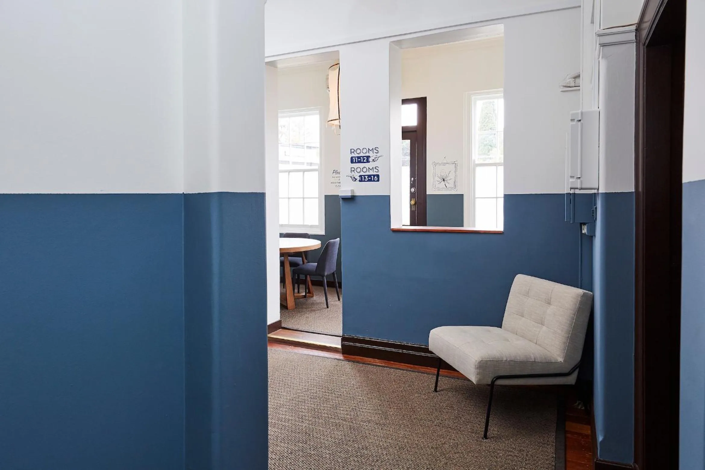 Area and facilities in Bridgeview Hotel Willoughby